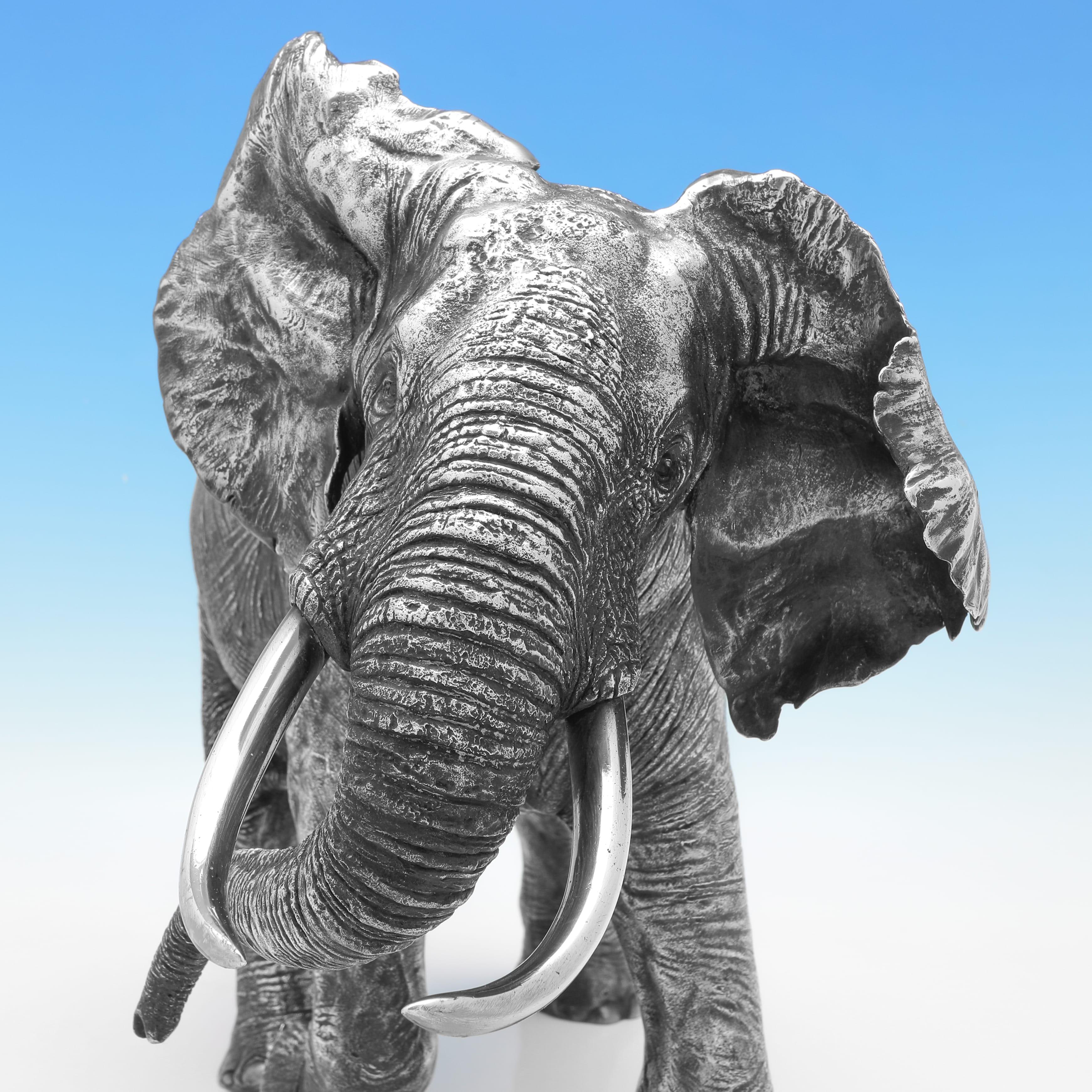 Incredibile modello di elefante africano in argento massiccio da 12,5 kg in edizione limitata in vendita 1