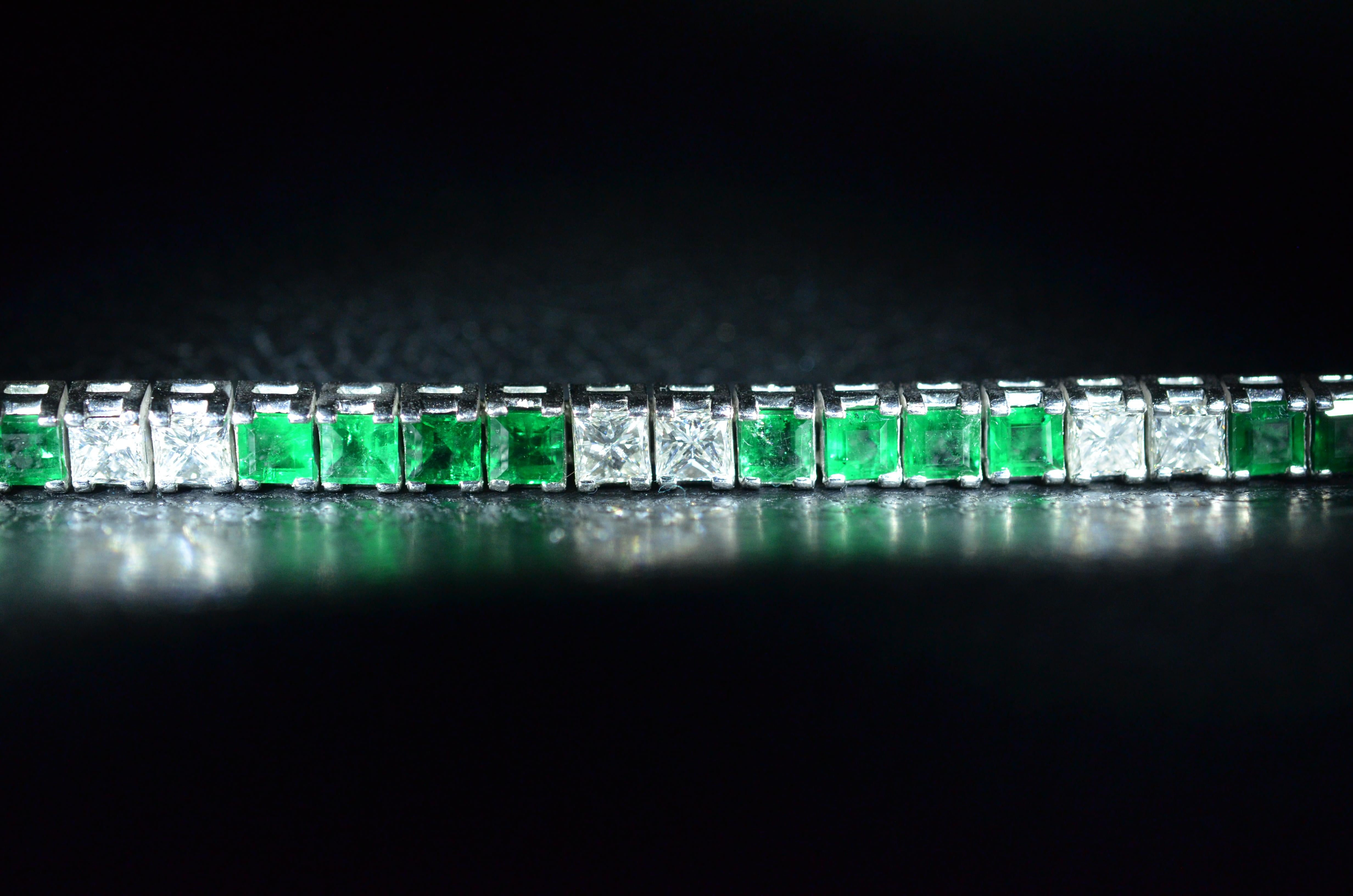Incredible Line Bracelet Set with Vivid Green Emeralds and Diamonds in Platinum In Excellent Condition For Sale In Warrington, PA