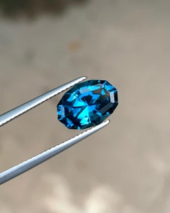 Incredible London Blue Topaz Loose Gemstone 4.00 Carats Top Quality Gemstone