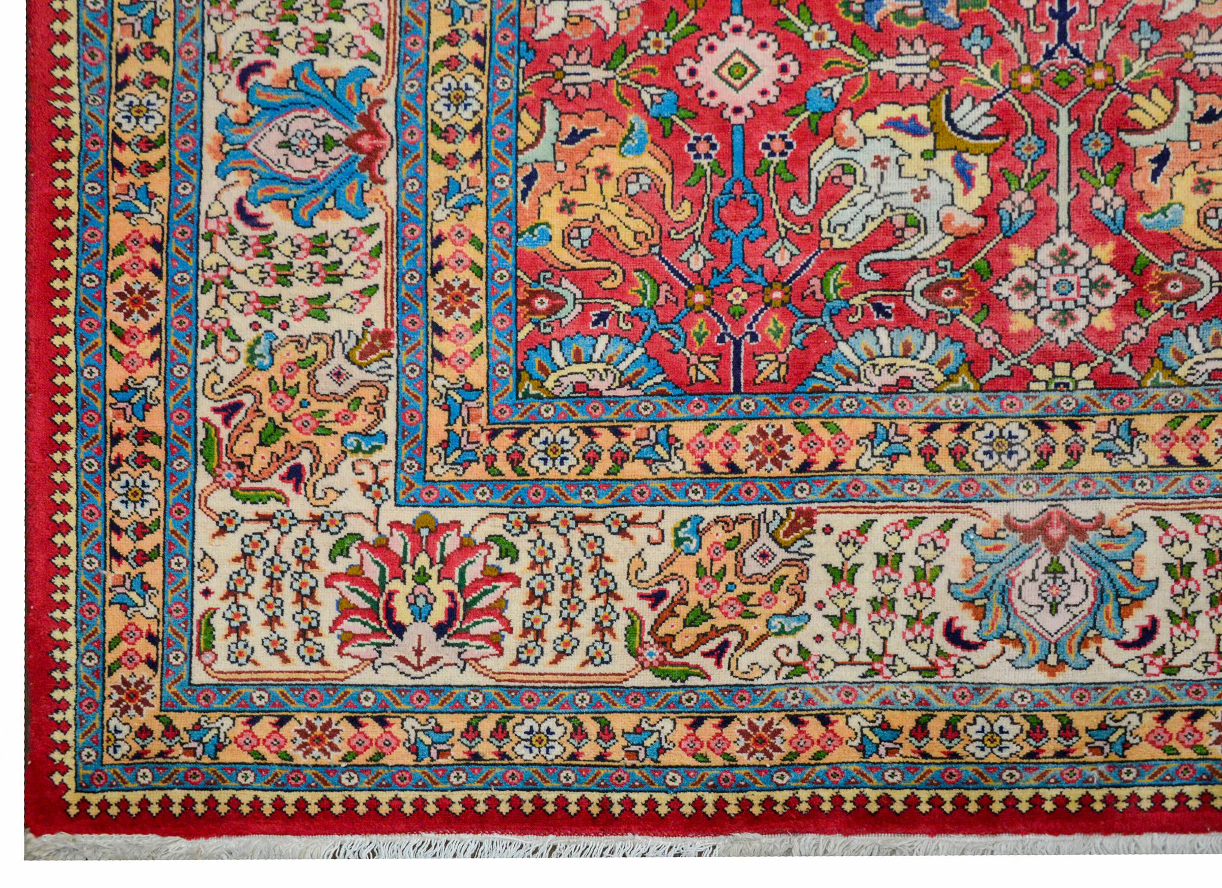 Lana Incredibile tappeto Tabriz della metà del XX secolo in vendita
