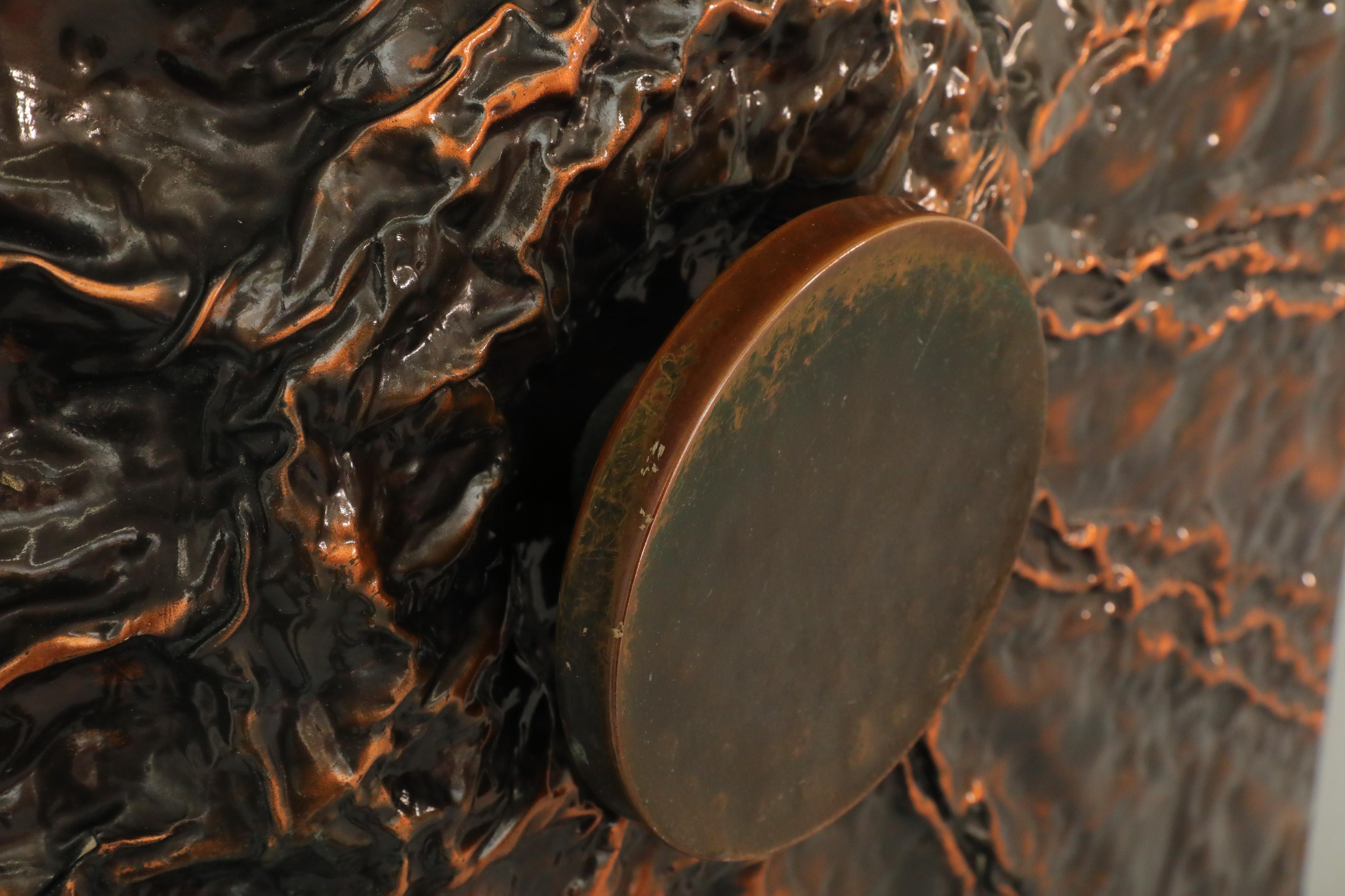 Unglaubliche Mid-Century Large Brutalist Copper Sunburst Tür mit großen Handle im Angebot 4