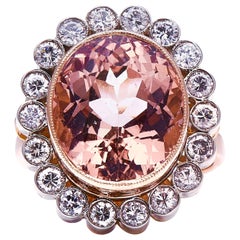 Vintage Incredible Midcentury 1950s French 18 Carat Rose Gold Morganite and Diamond Ring
