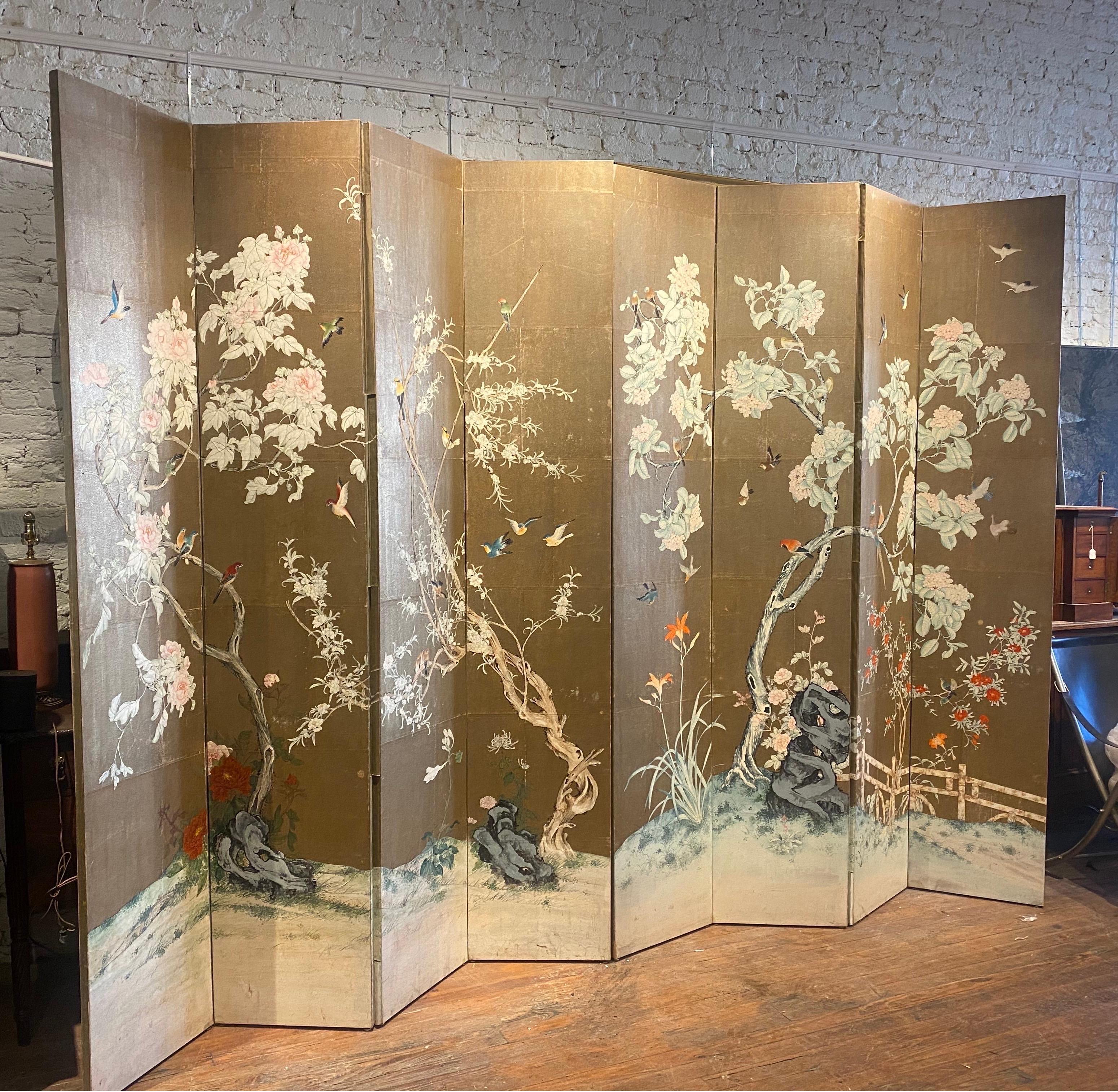 Incredible Midcentury 8-Panel Hand Painted Gold Leaf Screen In Good Condition In Charleston, SC