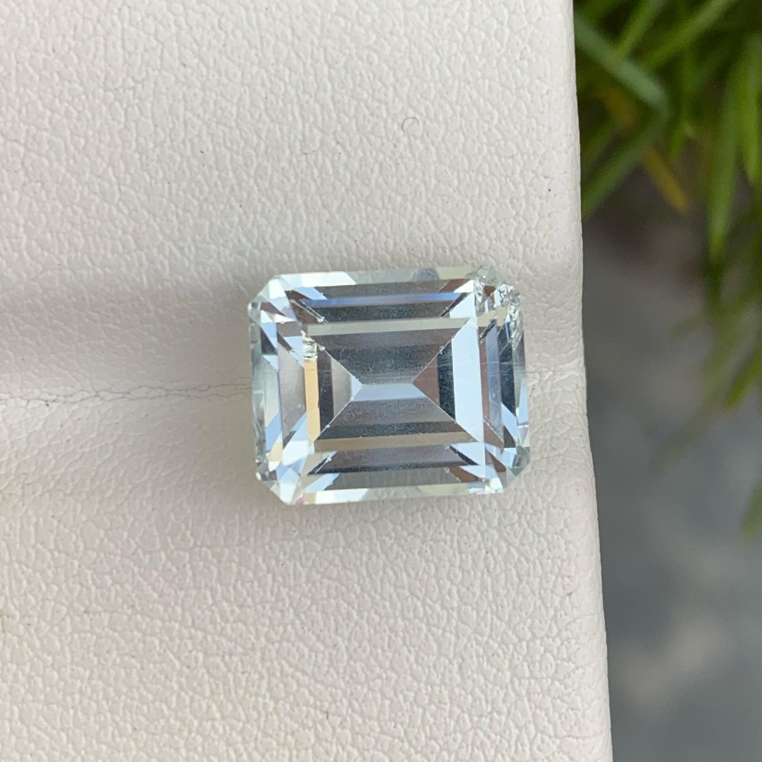 Incredible Natural Loose Aquamarine Gem, available for sale at wholesale price, natural high-quality, SI Clarity 6.40 carats certified aquamarine gemstone from Pakistan.

Natural Loose Aquamarine Gemstone Information:
GEMSTONE NAME: Incredible