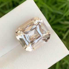 Incredible Natural Loose Topaz Gemstone 13.30 Carats Fine Jewelry Faceted Topaz