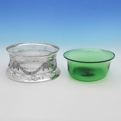 Incredible oversized antique sterling silver dish ring with green glass - 1913