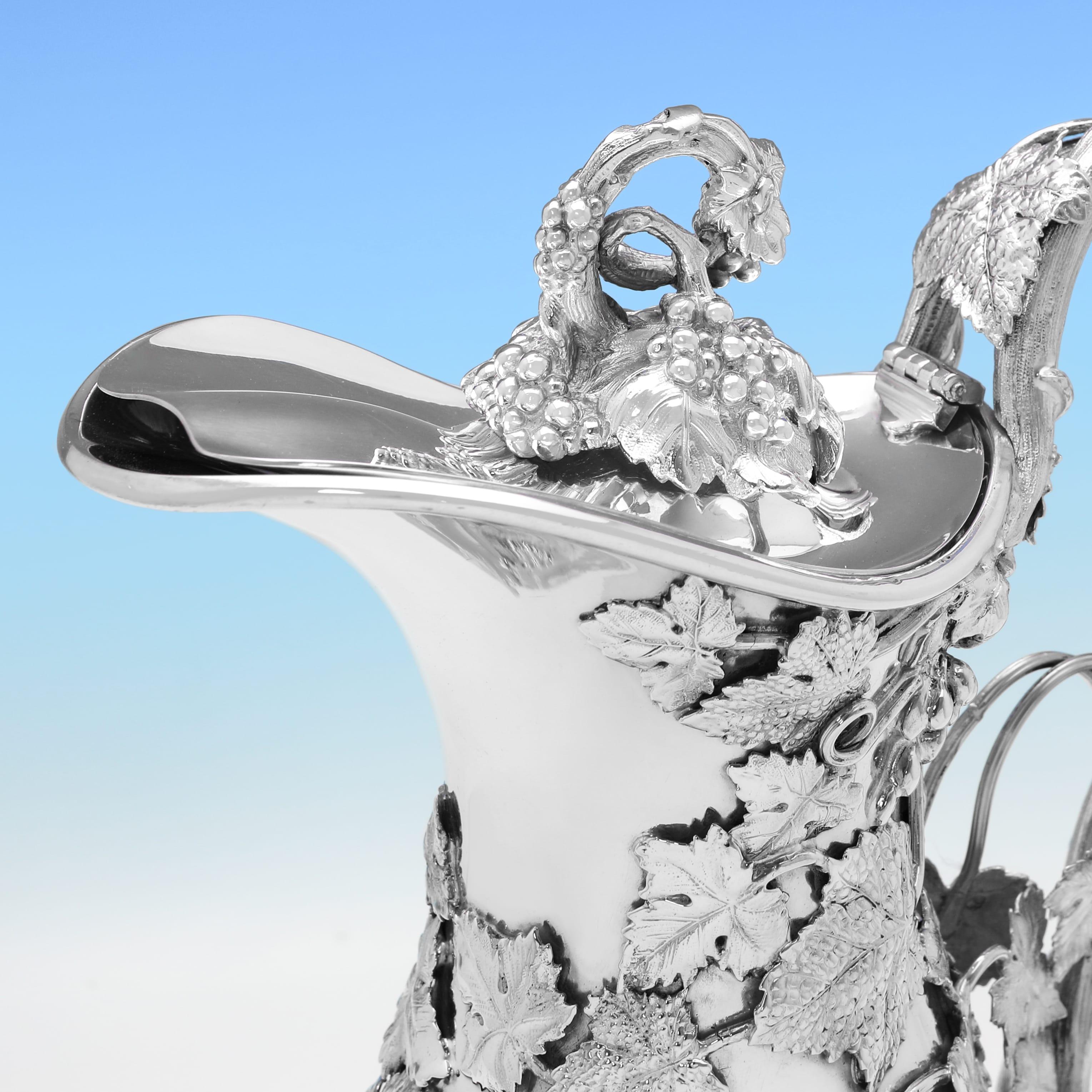 Increíble jarra de clarete sobredimensionada de plata de ley fabricada en 2001 por C.J. Vander Plata esterlina en venta