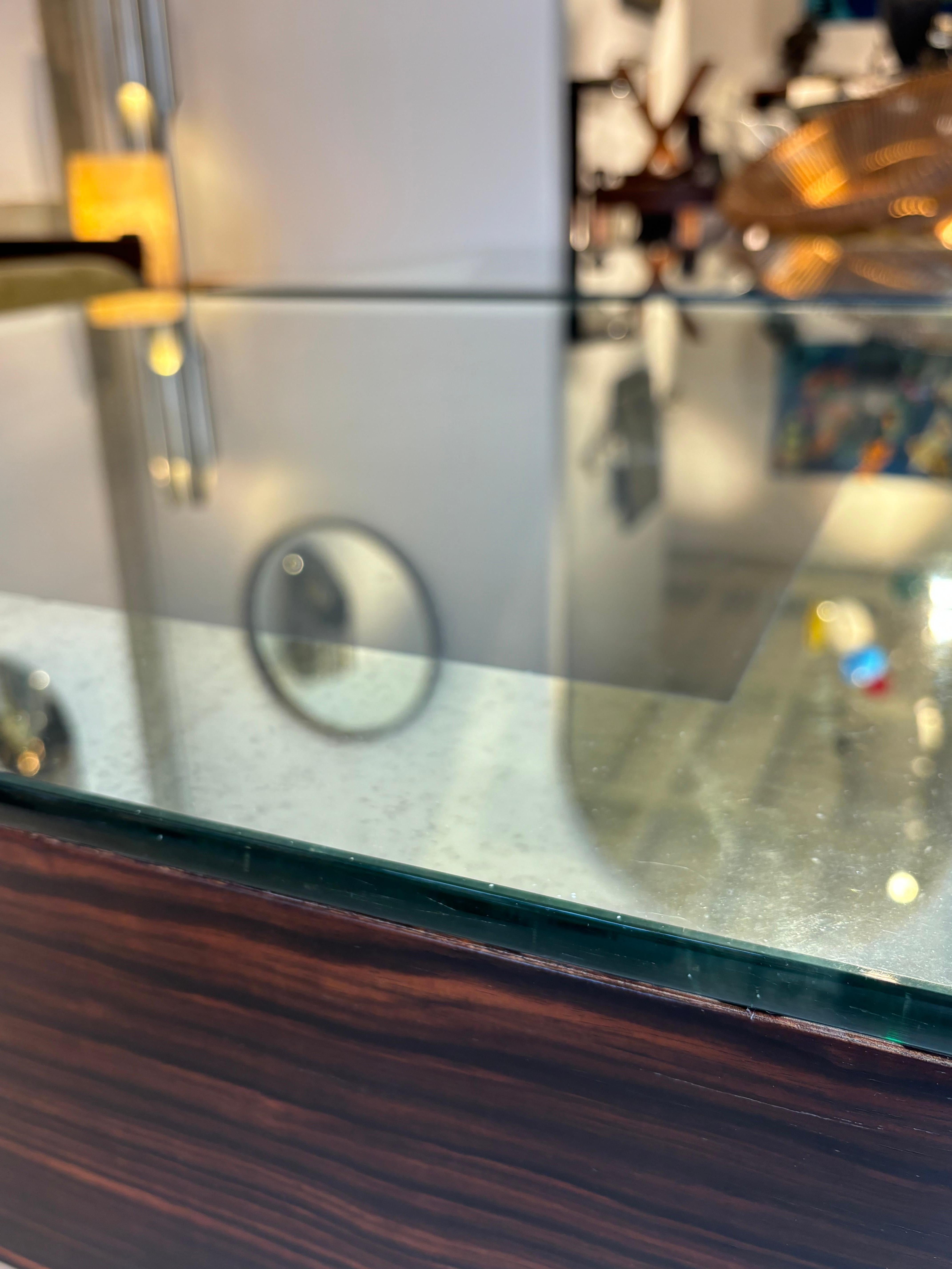 Incredible Pair of unic coffee table For Sale 5