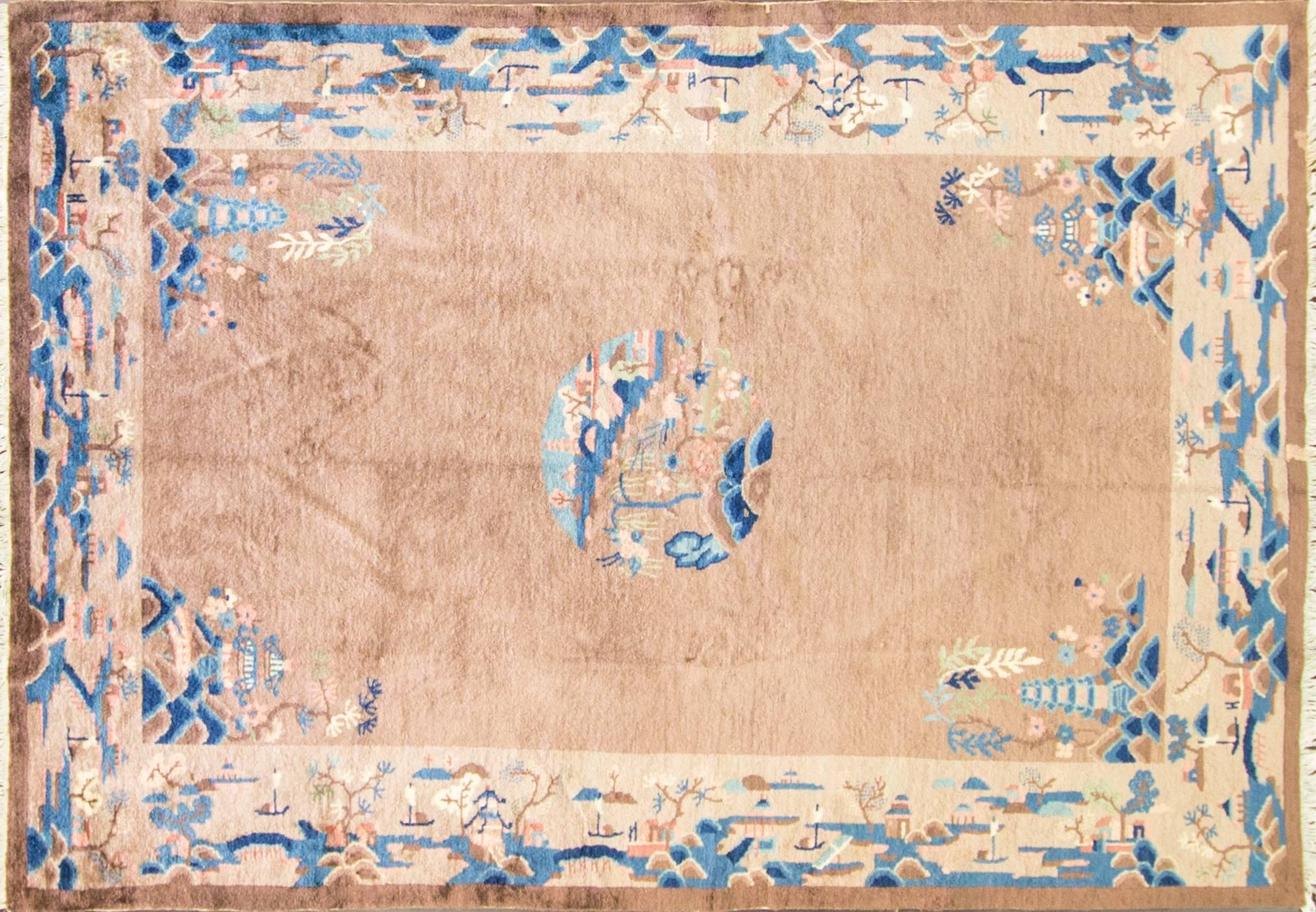 An Art Deco Chinese Peking quality with fine wool and superb quality.
Antique Peking rugs started in China shortly after the end of the First World War. During this period, Chinese rug weaving factories relocated from Ningxia, as well as other