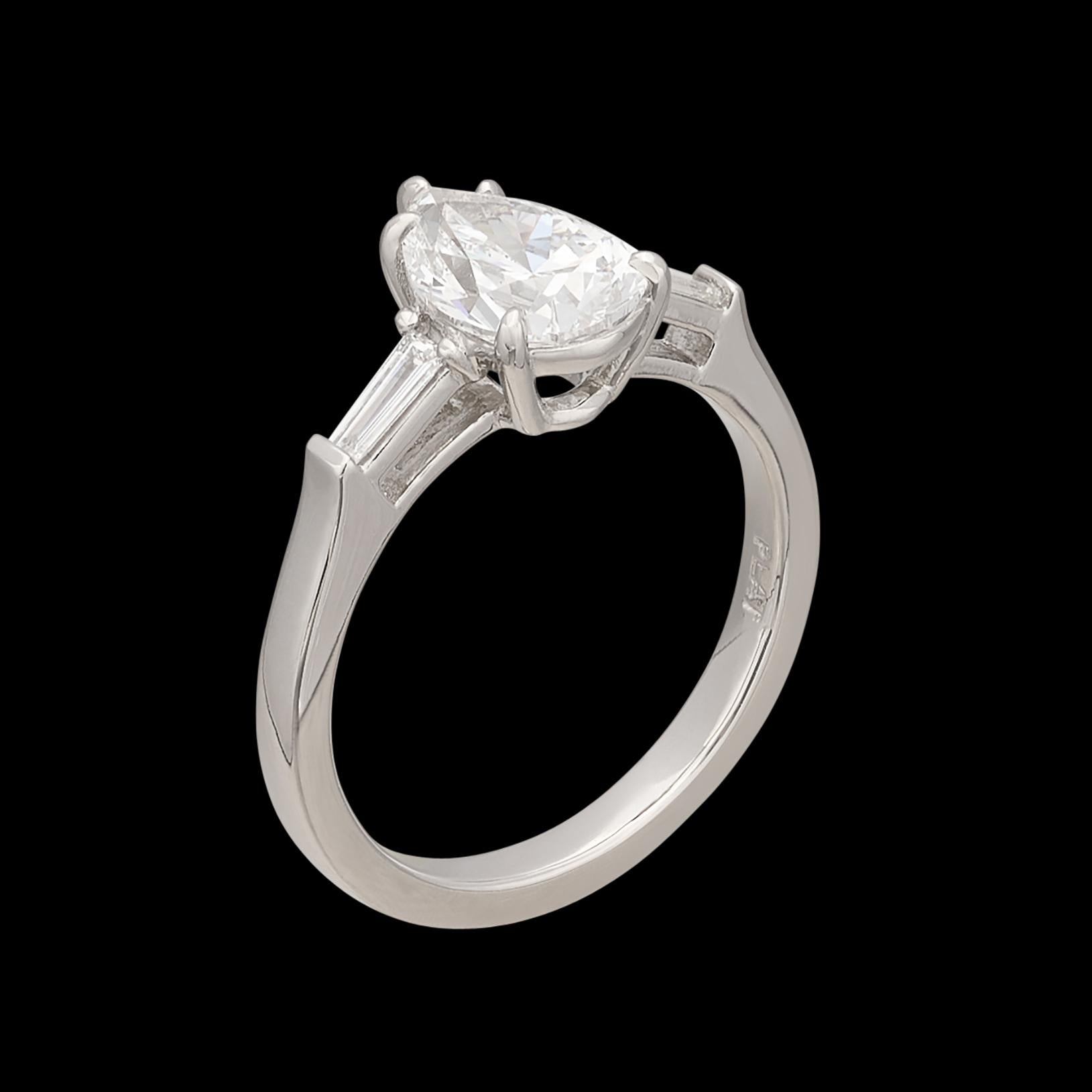 Incroyable bague en platine 1,50 ct GIA D/Internally Flawless Pear Diamond Ring en vente 2
