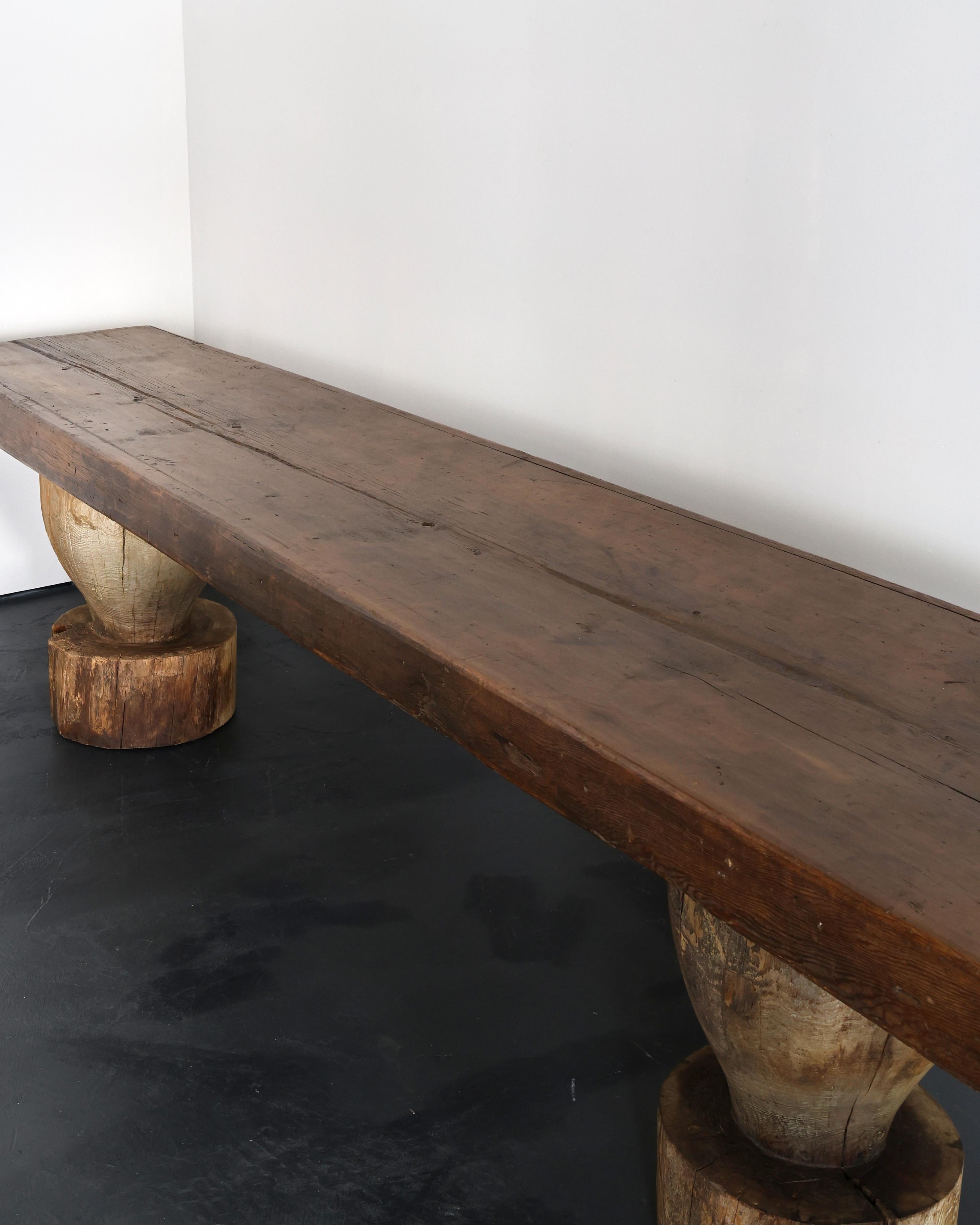 Increíble mesa larga escandinava primitiva de principios del siglo XVIII en venta 1