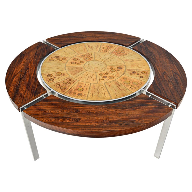 Incroyable table basse de l'ère spatiale en bois de rose, carreaux et  chrome En vente sur 1stDibs