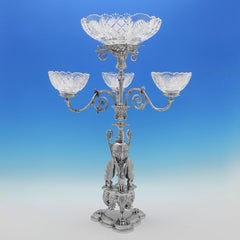 Incredible suite of Egytian Revival dessert stands - Table centrepiece 1873-1885