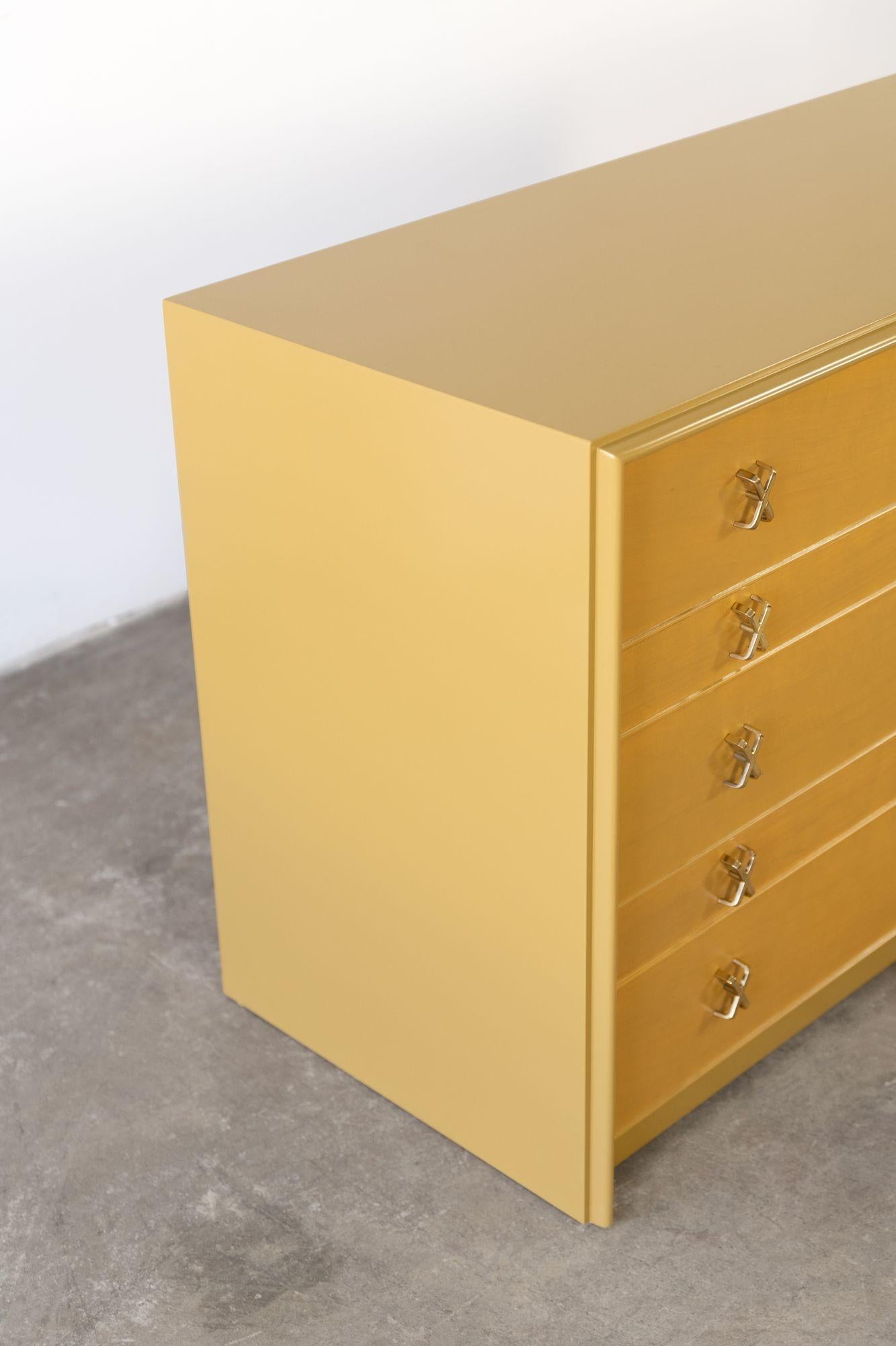 Mid-Century Modern Ten Drawer Dresser by Paul Frankl For Sale