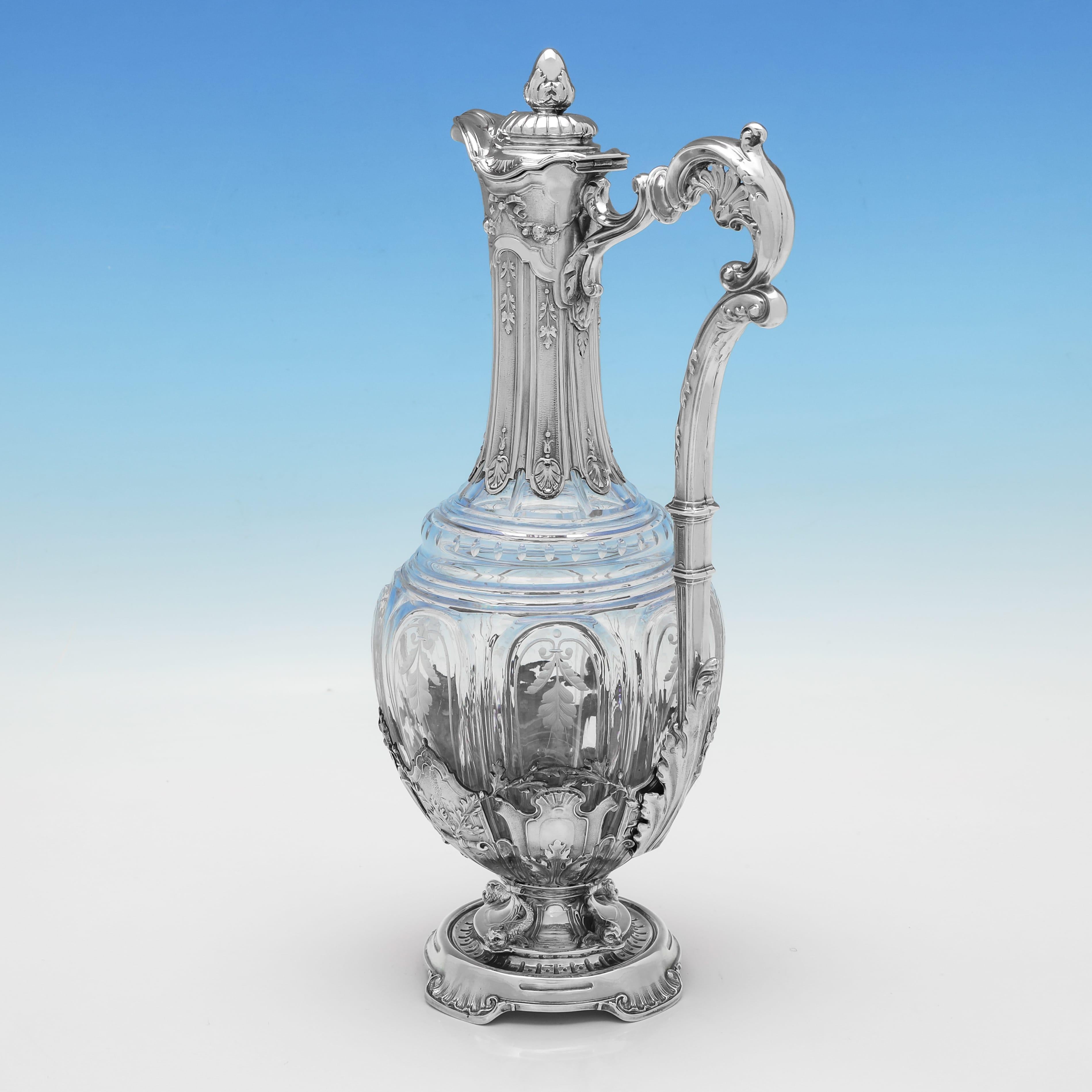 Victorien Incroyable pichet à vin victorien en argent et verre gravé - Londres 1898 en vente
