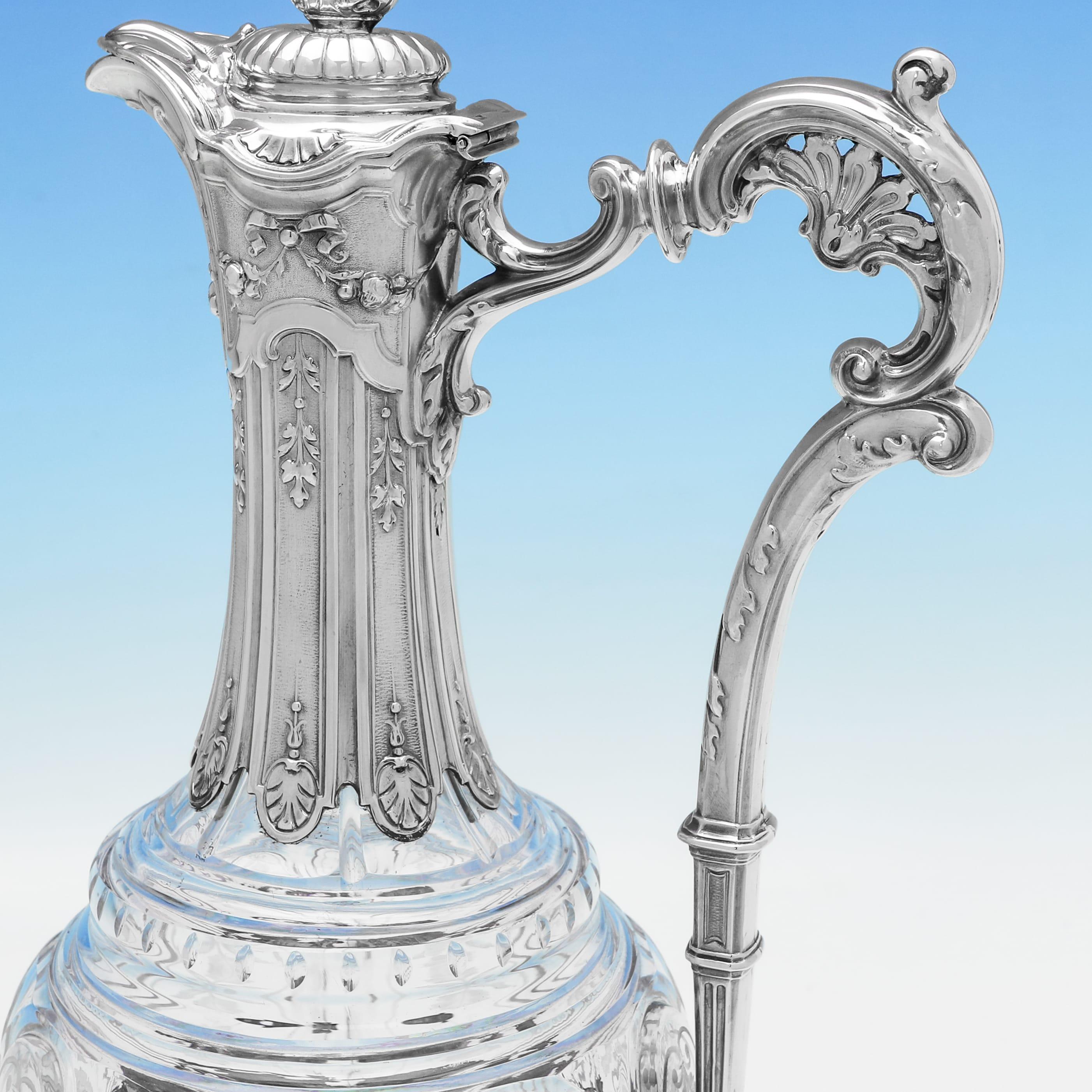 Incroyable pichet à vin victorien en argent et verre gravé - Londres 1898 Bon état - En vente à London, London