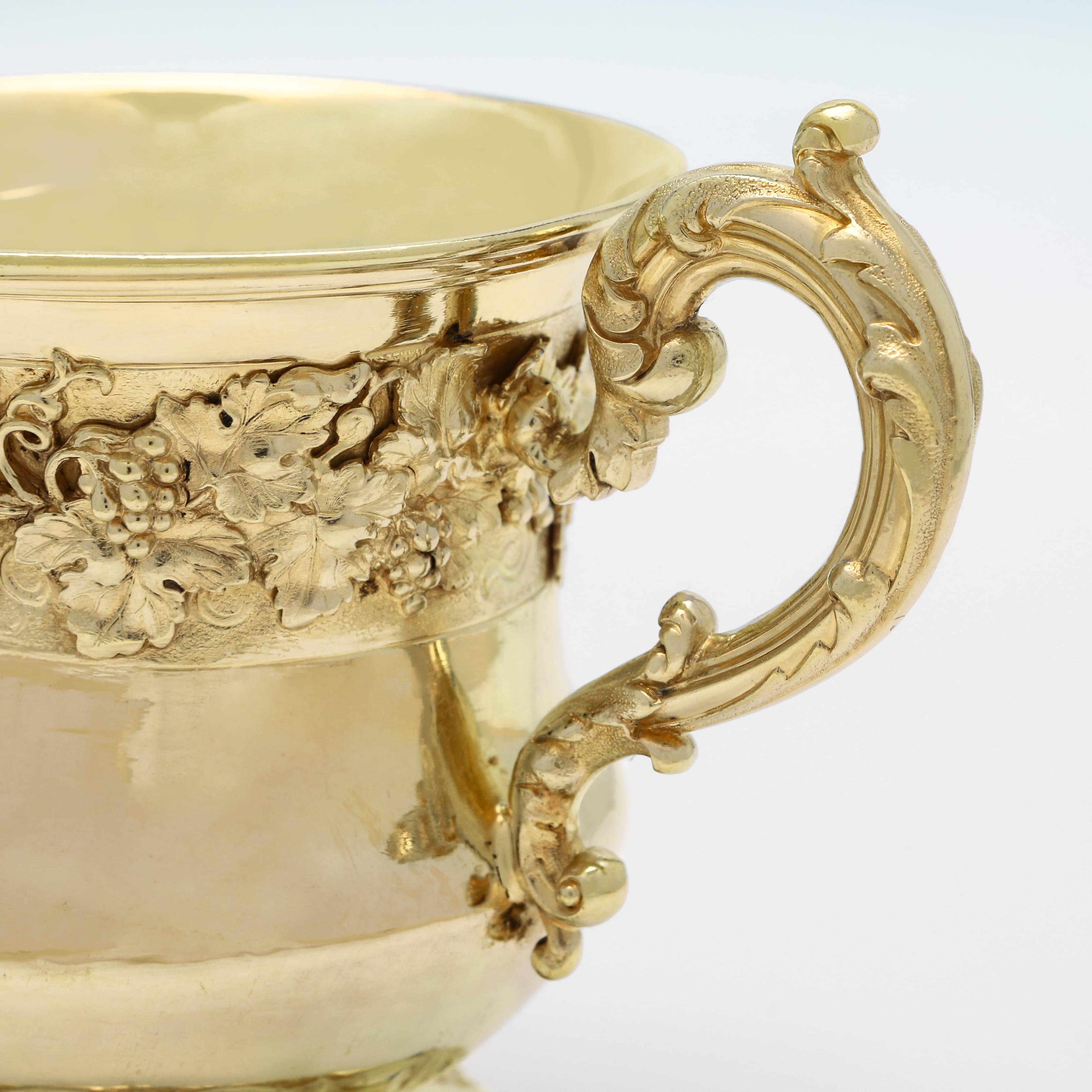 Incroyable chope de baptême en argent sterling doré de la période William IV, Barnards 1831 Bon état - En vente à London, London