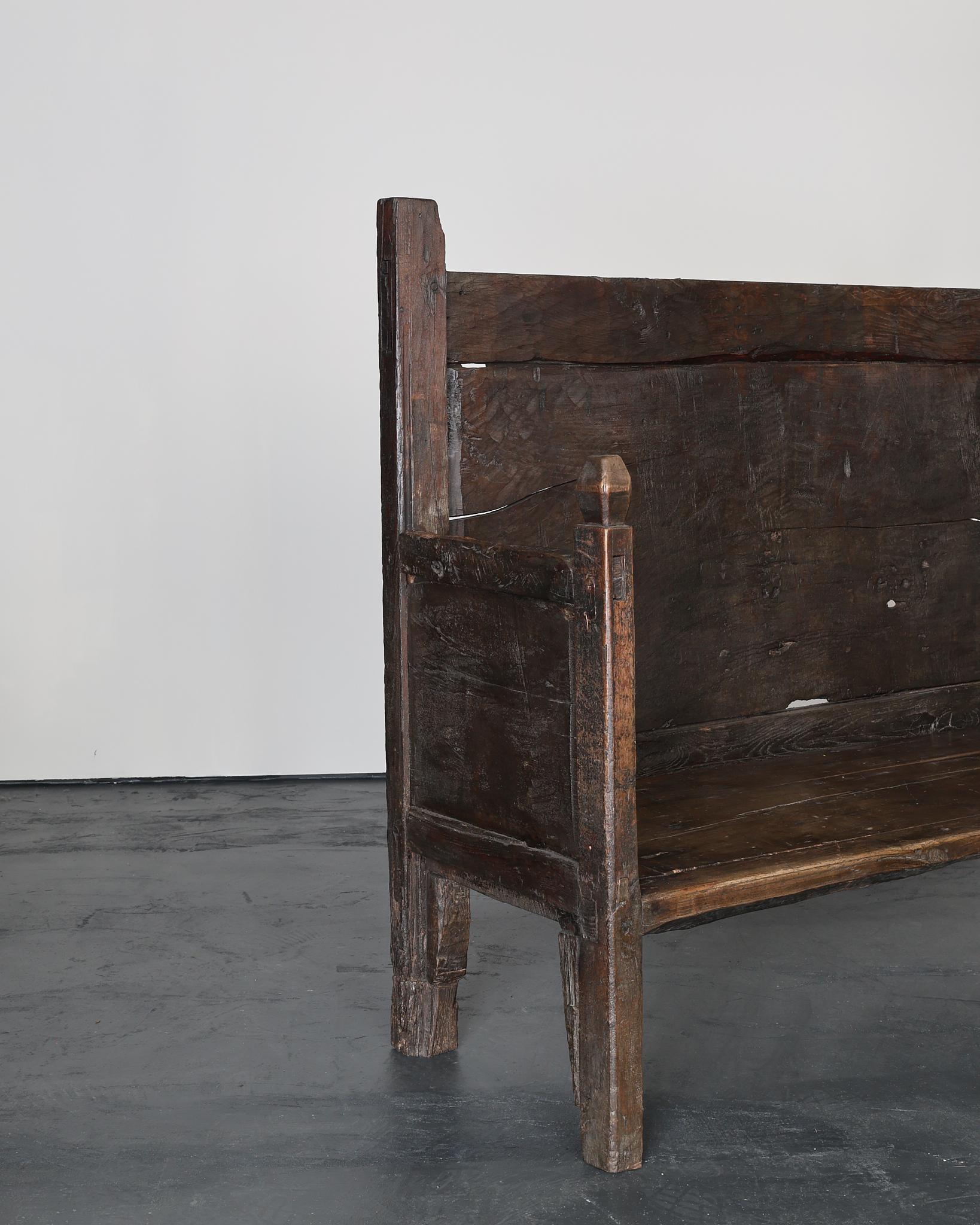 Incroyable banc portugais primitif du 17ème siècle Wabi Sabi en vente 1