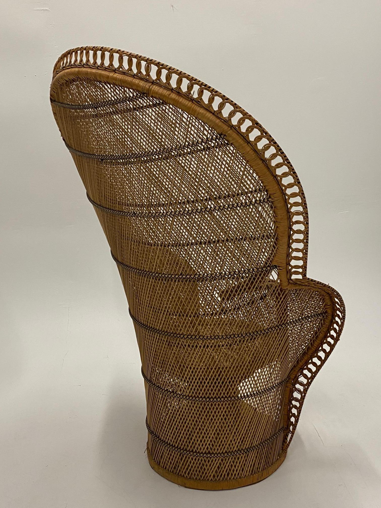 Incredibly Detailed Impressive in Scale Rattan Cobra Peacock Chair 4