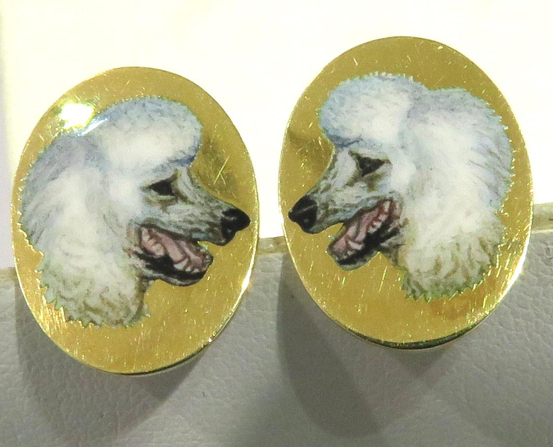 Incredibly Enameled Poodle Dogs English Hallmarked 18 Karat Cufflinks In Excellent Condition For Sale In Palm Beach, FL