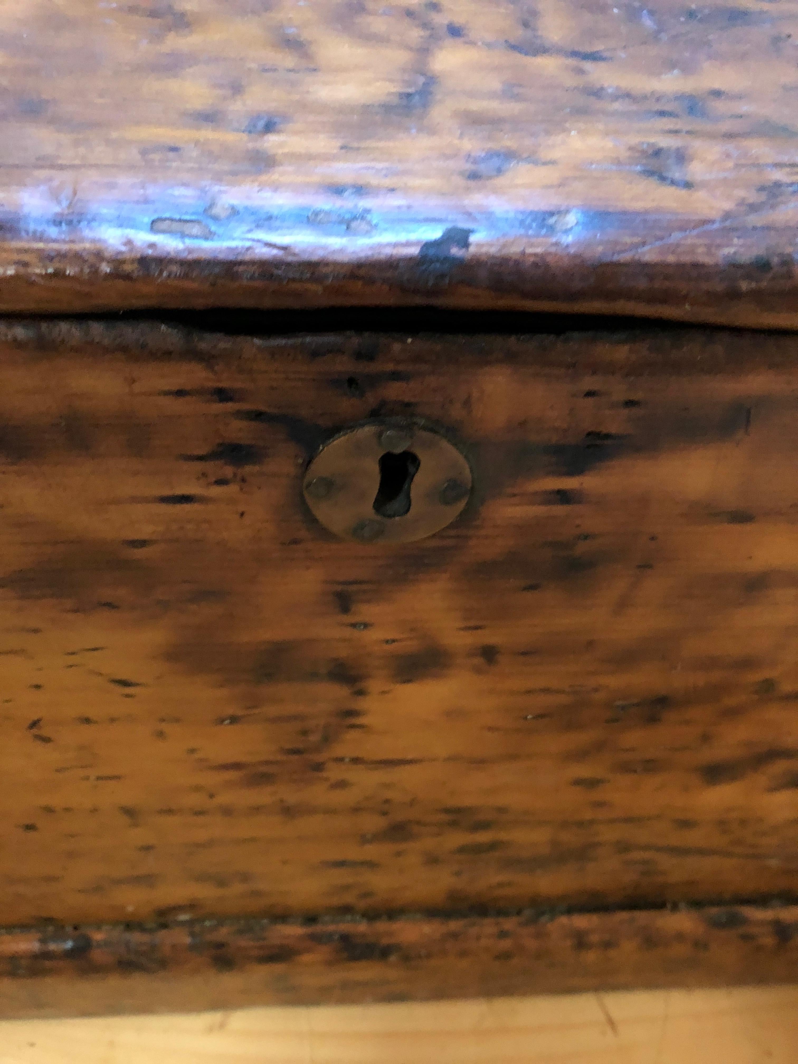 distressed blanket chest