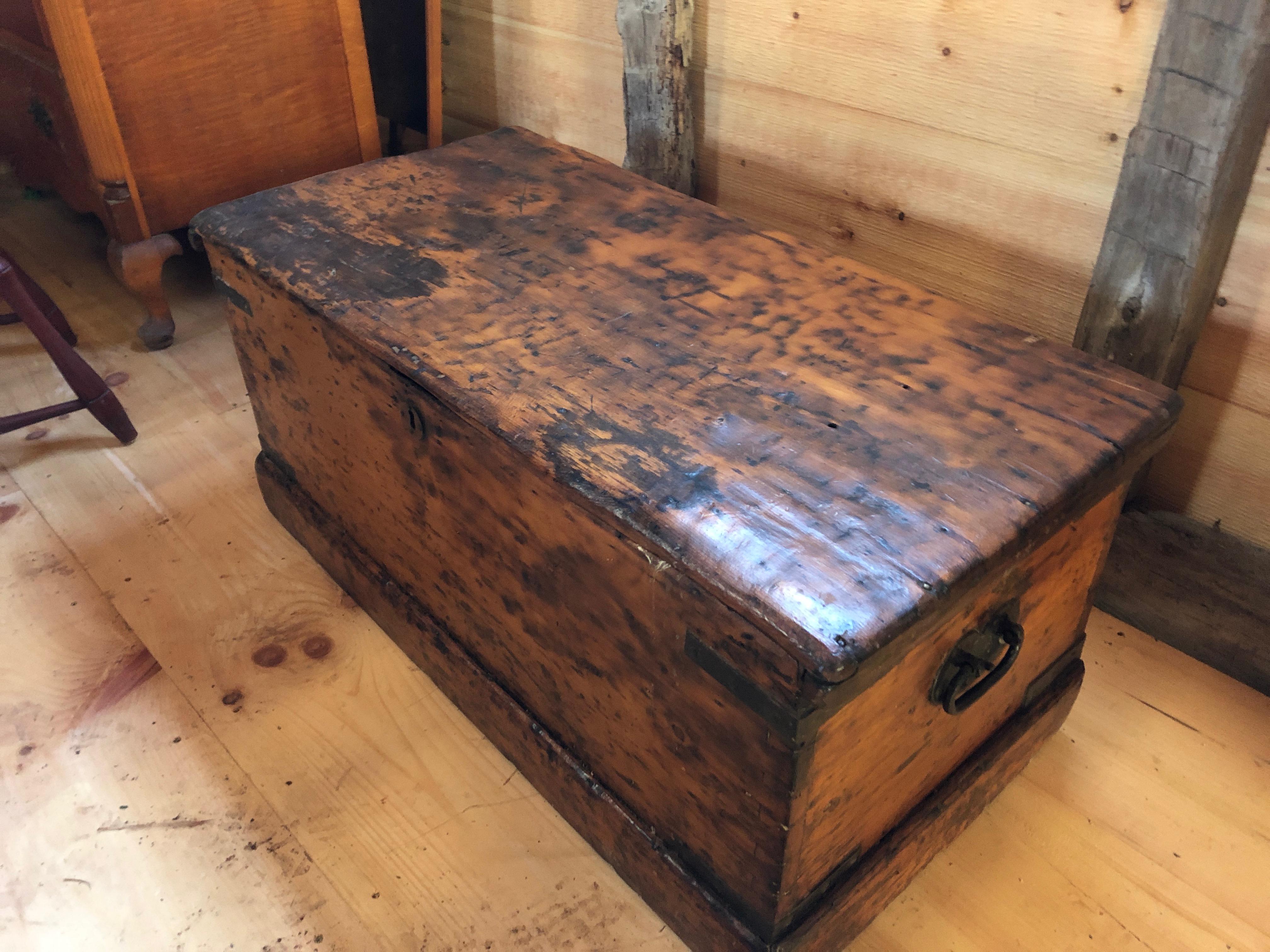 American Incredibly Handsome Distressed Antique Blanket Chest