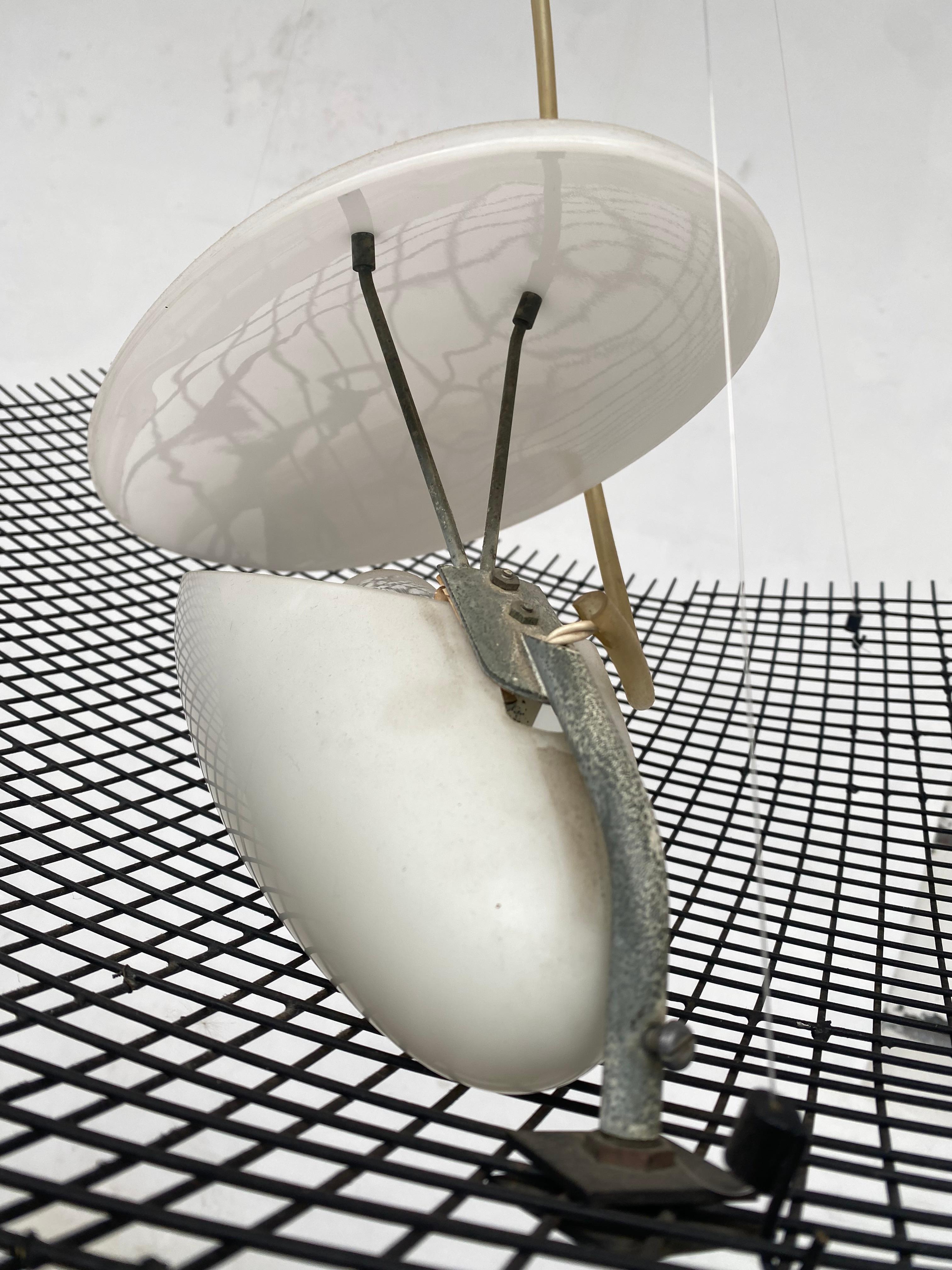 Mid Century 1950 Angelo Lelii Arredoluce Mesh Wire 'Vela' Chandelier Brass Glass For Sale 4