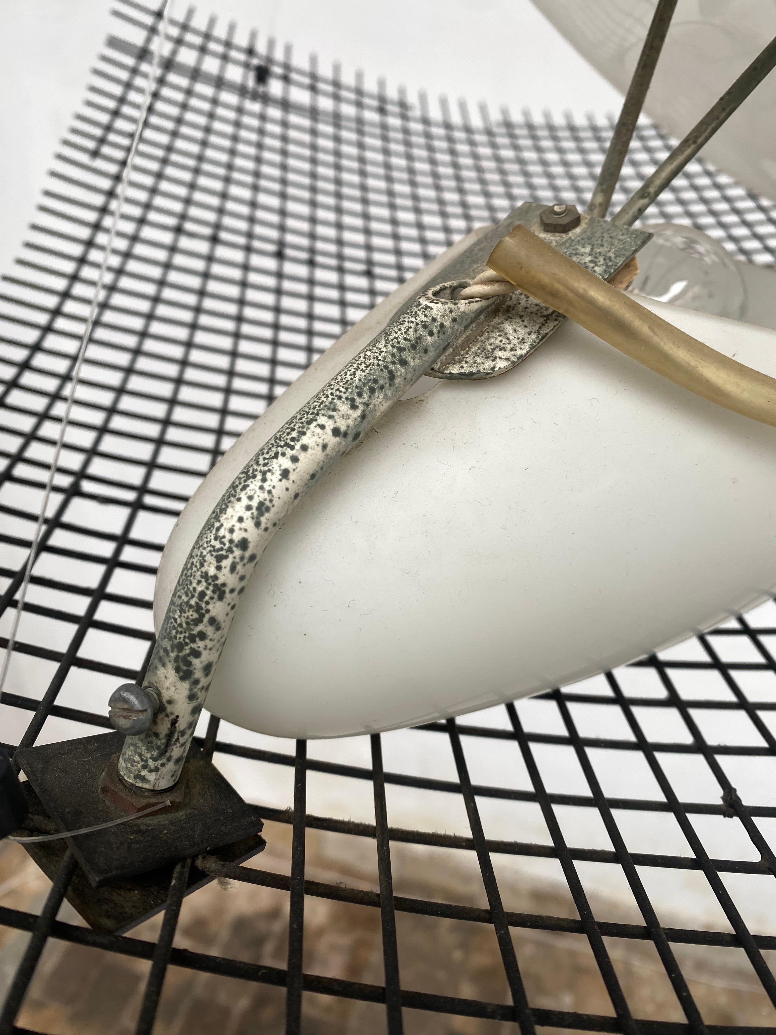 Mid Century 1950 Angelo Lelii Arredoluce Mesh Wire 'Vela' Chandelier Brass Glass For Sale 8