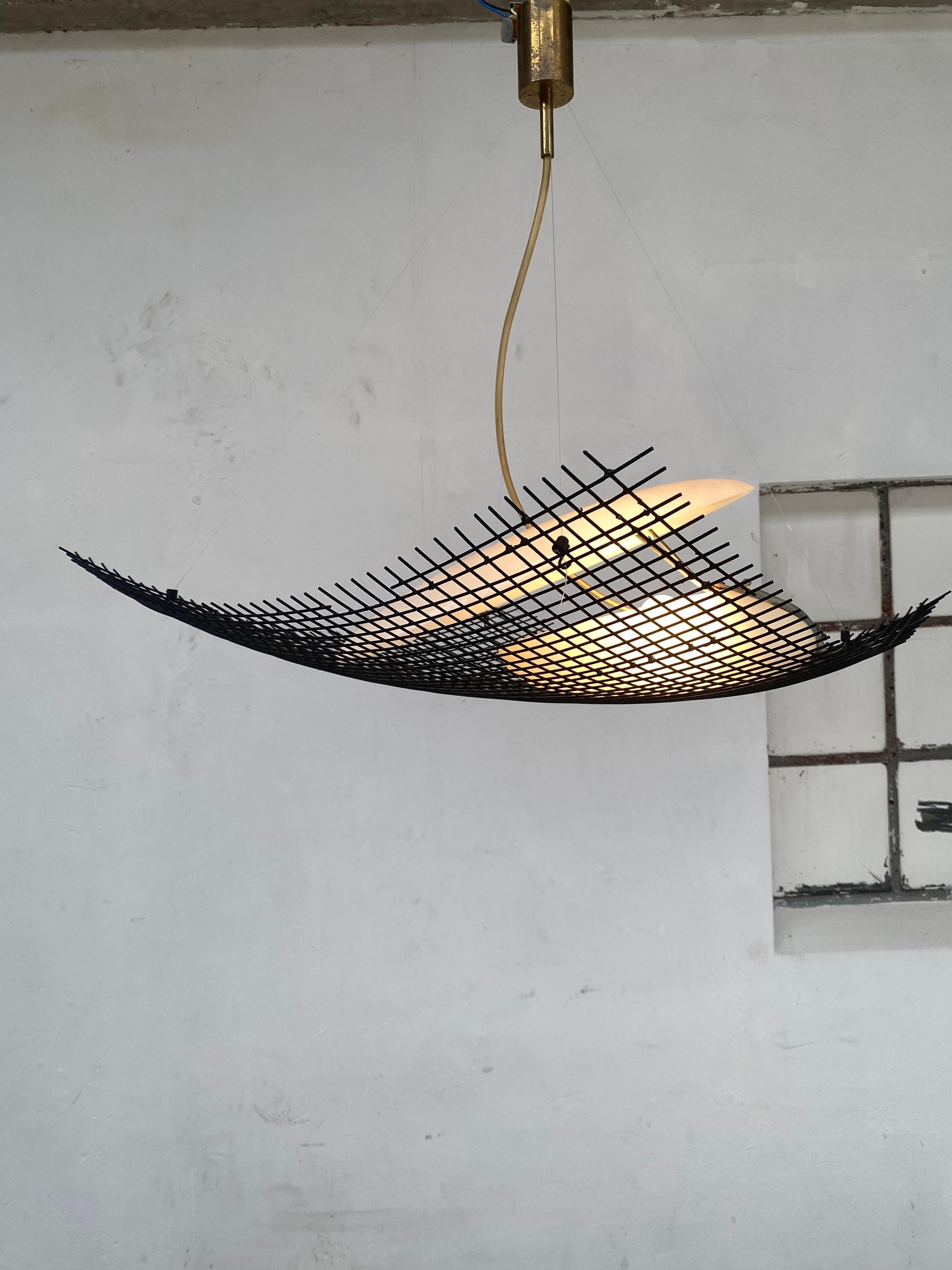 Mid Century 1950 Angelo Lelii Arredoluce Mesh Wire 'Vela' Chandelier Brass Glass For Sale 1