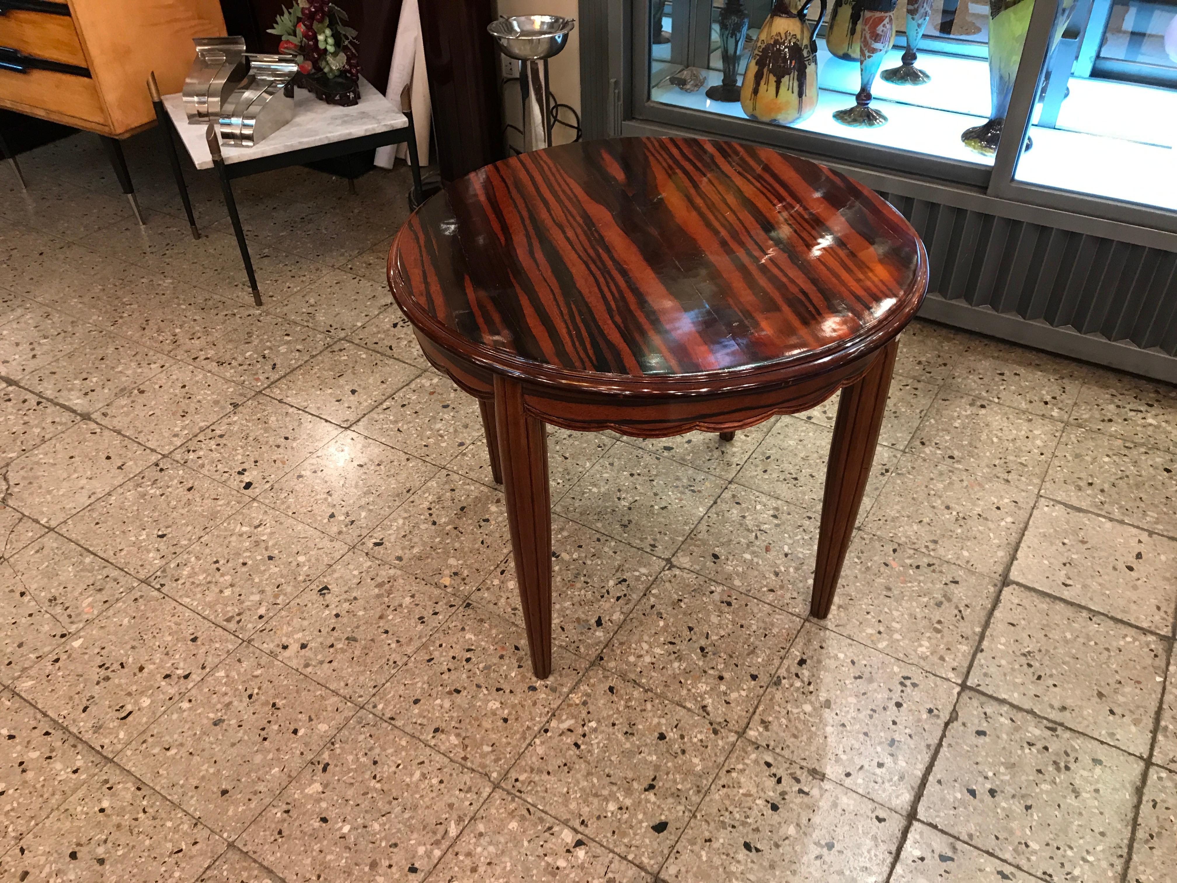 French Increible Table Style : Art Deco in Wood France, 1920 For Sale