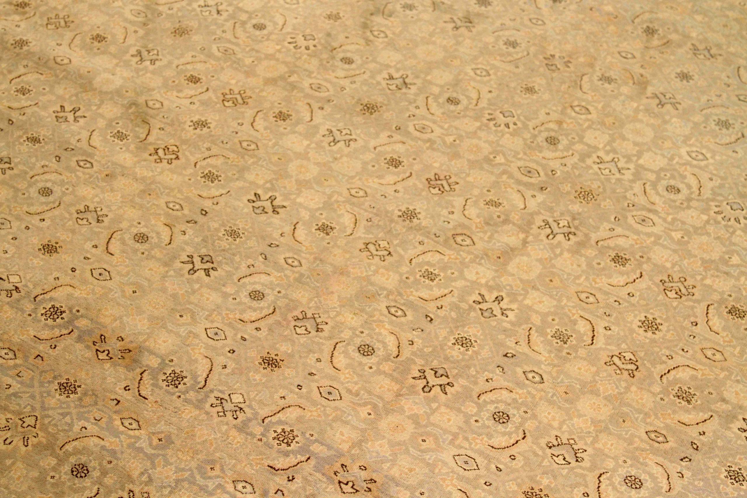 Indian India Agra Over Size Rug - Wool Brown Ivory Taupe Design - 76018 For Sale