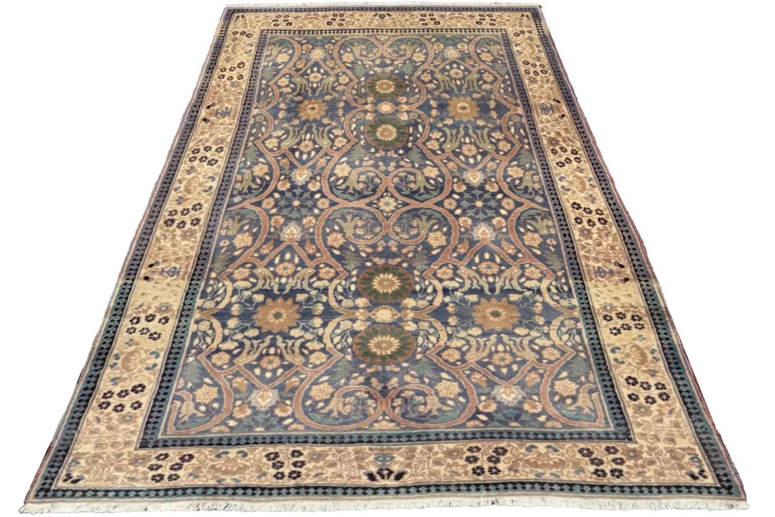 Alfombra Pequeña India Agra Circa 1910 - Lana Gris Verde Marfil Rojo 73757 Anudado a mano en venta