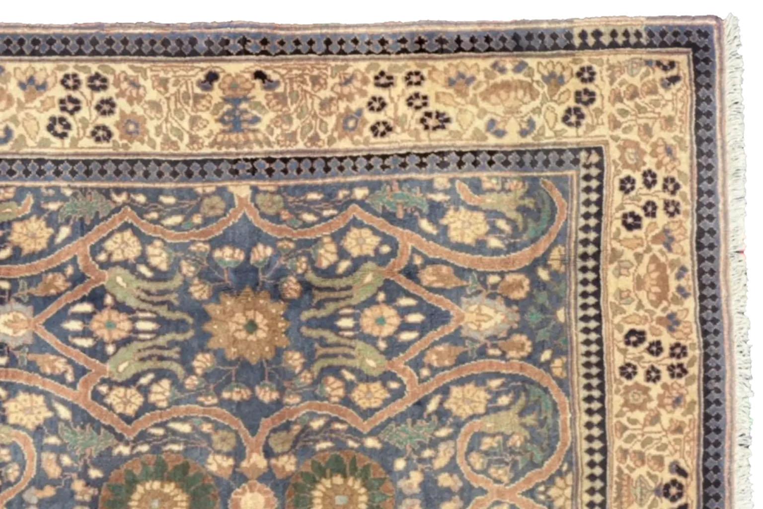 Alfombra Pequeña India Agra Circa 1910 - Lana Gris Verde Marfil Rojo 73757 siglo XX en venta