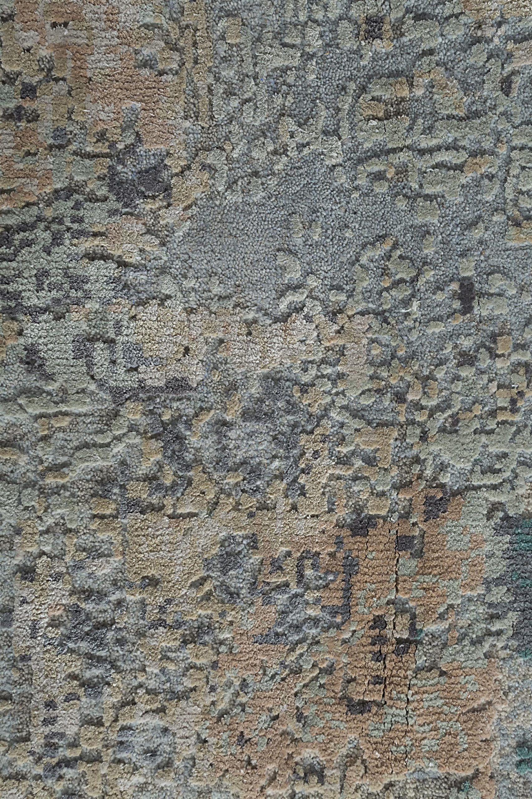 India Area Rugs Circa 1990 - Wool Blue Brown Ivory Design - 90658 In Excellent Condition For Sale In Dallas, TX
