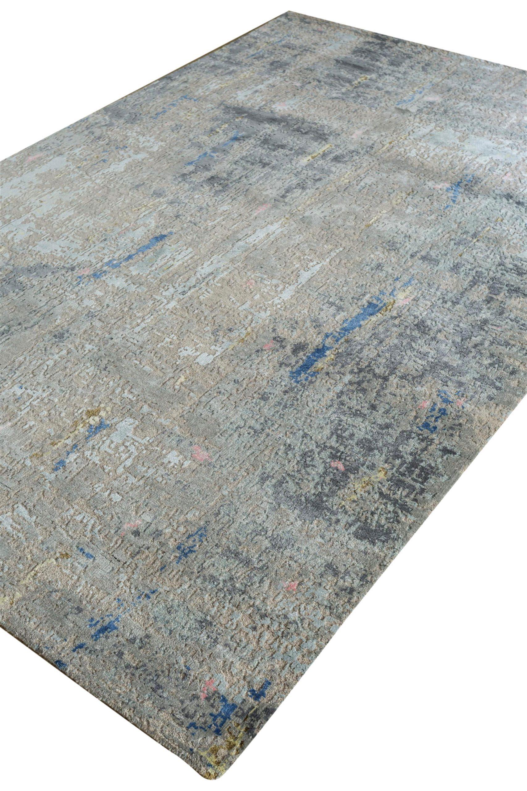 Indian India Area Rugs Circa 1990 - Wool Blue Brown Shades of Gray / silver - 90657 For Sale