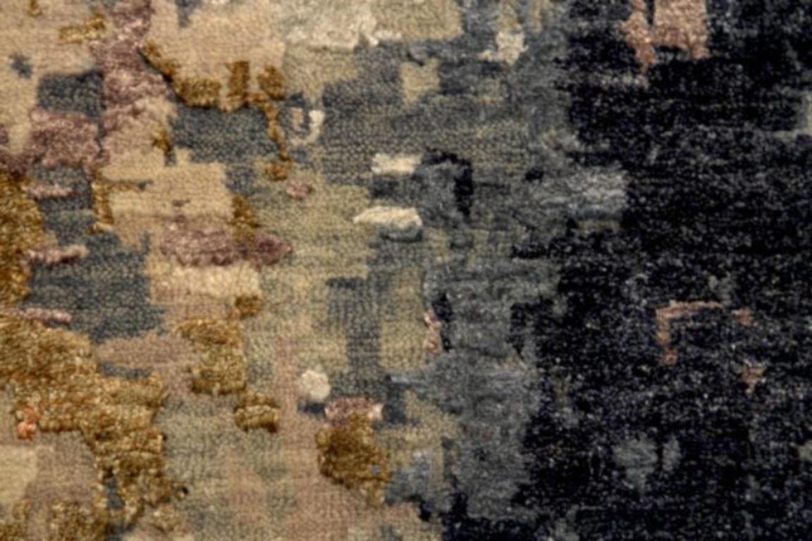 Indien Tapis d'Inde des années 1990 - Design en laine bleu ivoire rose taupe - 91681 en vente