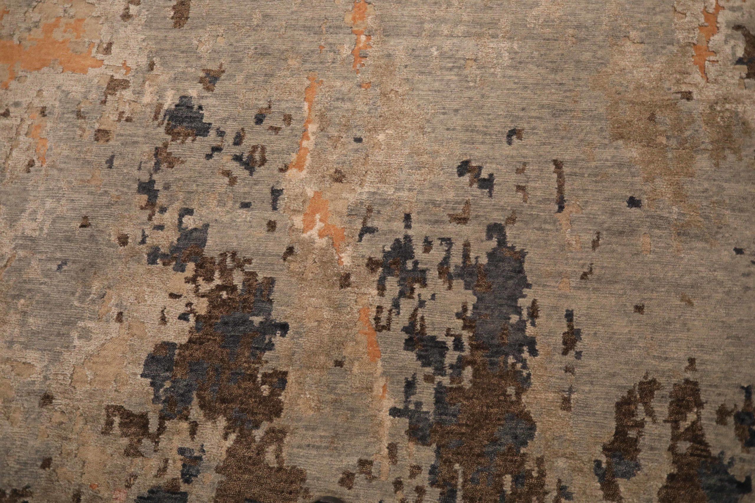 Indian India Area Rugs Circa 1990 - Wool Brown Green Ivory Orange Design - 91704 For Sale