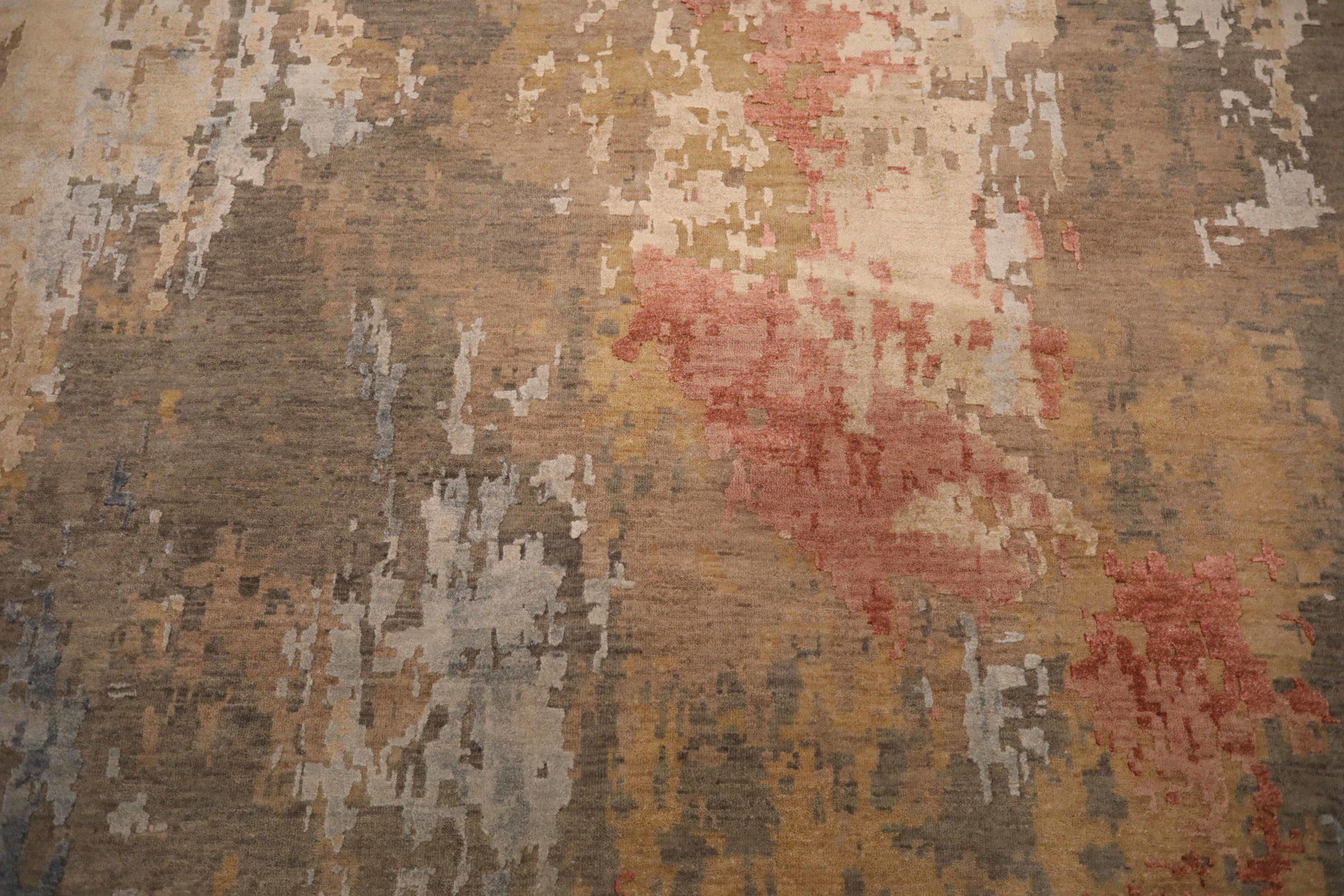 Indian India Area Rugs Circa 1990 - Wool Brown Ivory Red Yellow Design - 91653 For Sale