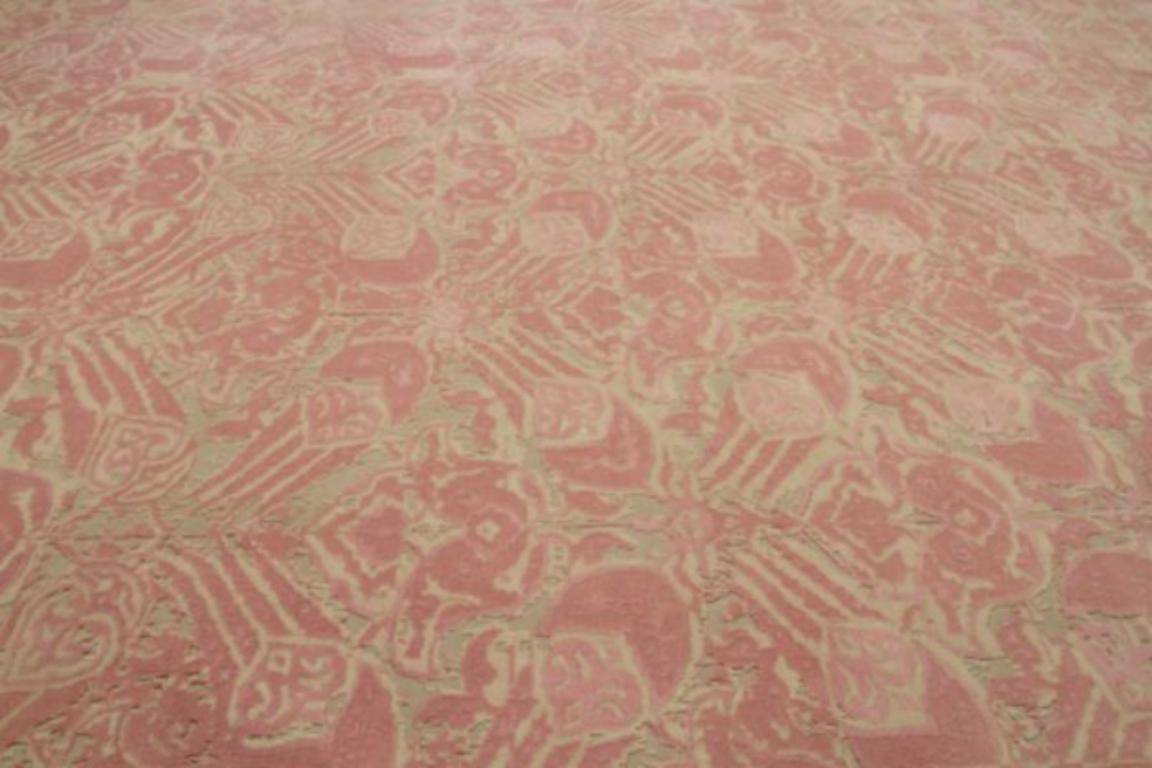 Modern India Area Rugs Circa 1990 - Wool Ivory Pink Design - 91712 For Sale