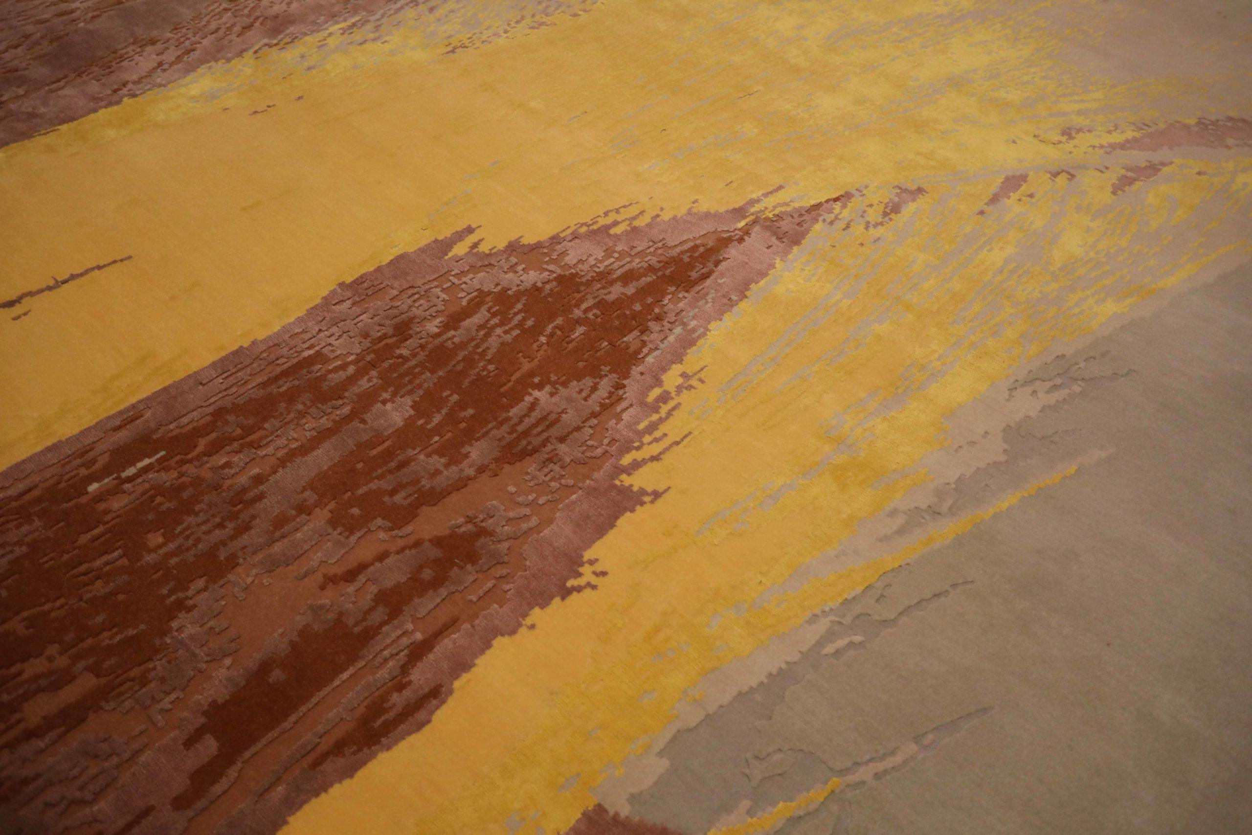 Indien Bereich Teppiche CIRCA 1990 - Wolle Elfenbein Rot Gelb Design - 91718 im Zustand „Hervorragend“ im Angebot in Dallas, TX