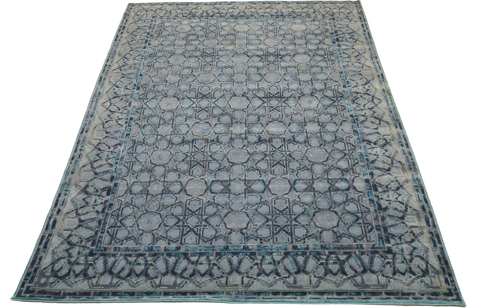 Découvrez l'élégance de l'article d'Eleg présentant des tapis de zone de Circa 1990. Conçu avec de la Laine et du Bleu, ce design exclusif est parfait pour mettre en valeur votre espace.