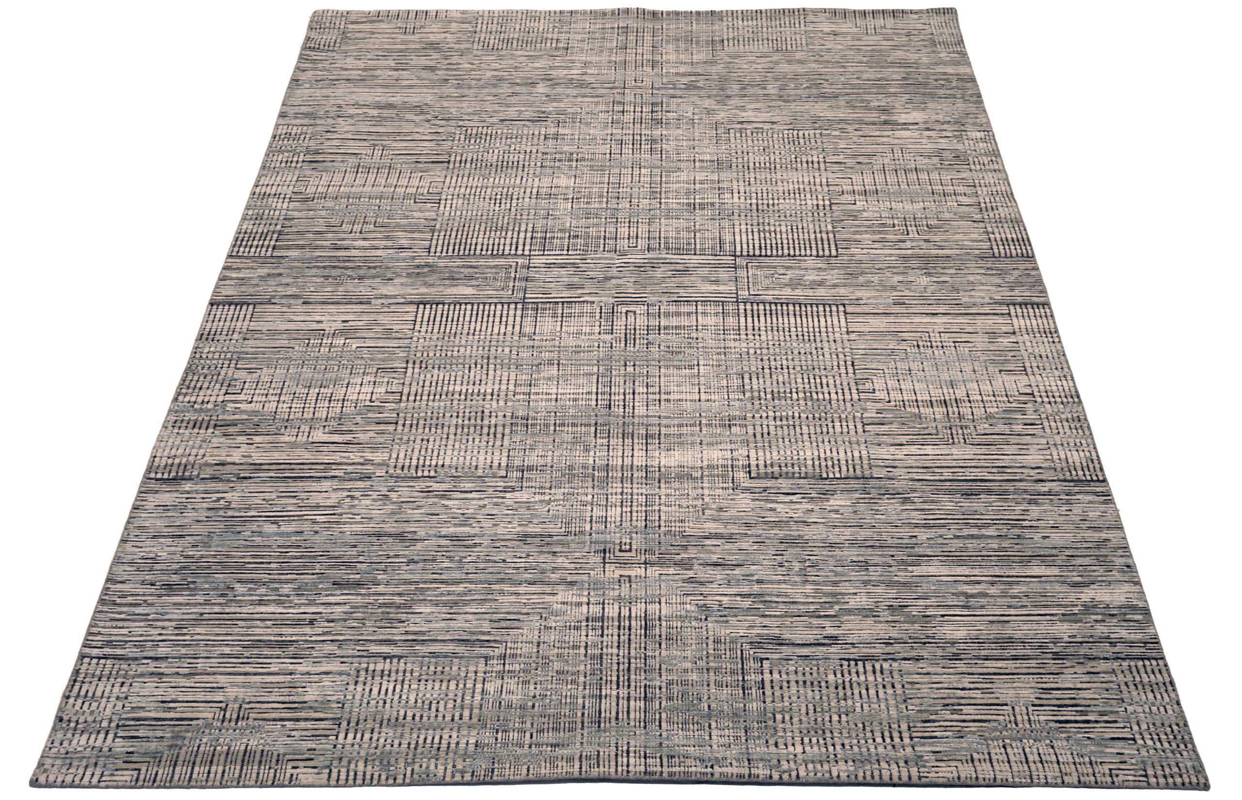 Découvrez l'élégance de l'article d'Eleg présentant des tapis de zone de Circa 1990. Conçu avec de la laine et du Design/One, ce design exclusif est parfait pour mettre en valeur votre espace.
