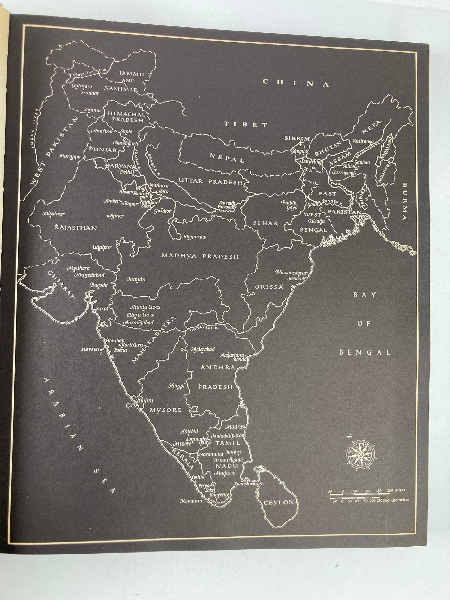India by Beny Rolloff and Aubrey Menen 1st Edition Hardcover Book For Sale 4