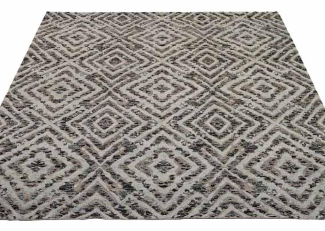 Discover the elegance of India Cameron Collection featuring Area Rugs in Circa 1990. Designed with Wool and BrownIvory, this exclusive design is perfect for enhancing your space.