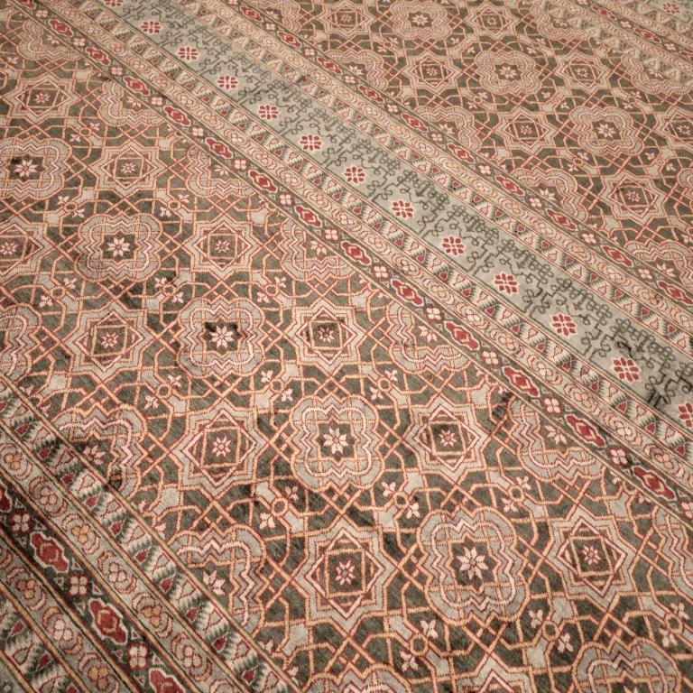 Moderne Tapis Ikat indiens - Design en laine bleu vert ivoire - 94114 en vente