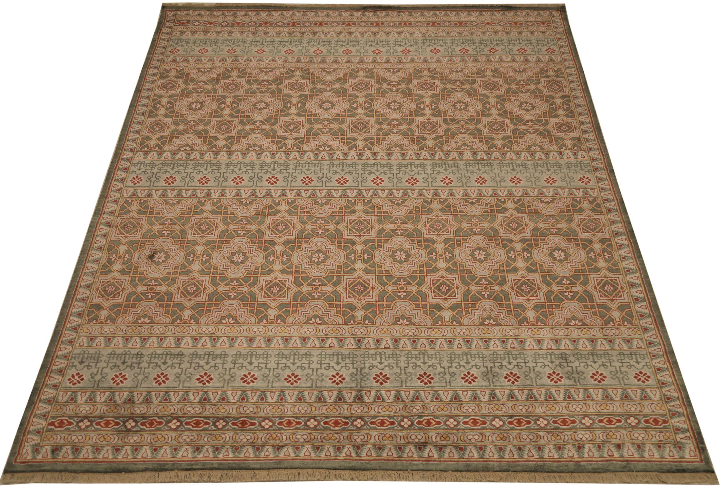 Descubre la elegancia de India Khotan con las alfombras de área de Circa 1990. Diseñado con lana y azul-verde-marfil, este diseño exclusivo es perfecto para realzar tu espacio.