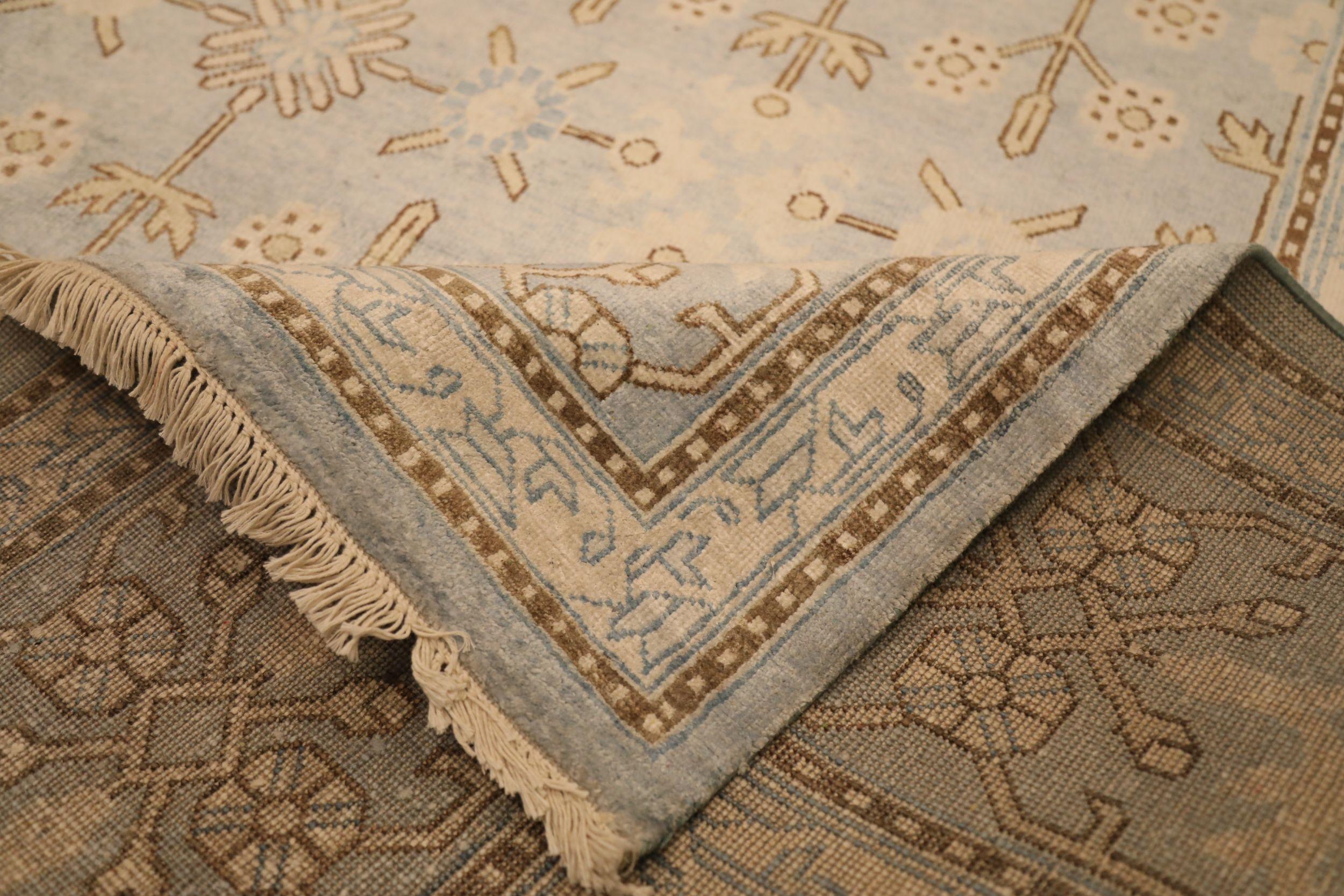 Indien Tapis Khotan en laine bleu ivoire - 93847 en vente