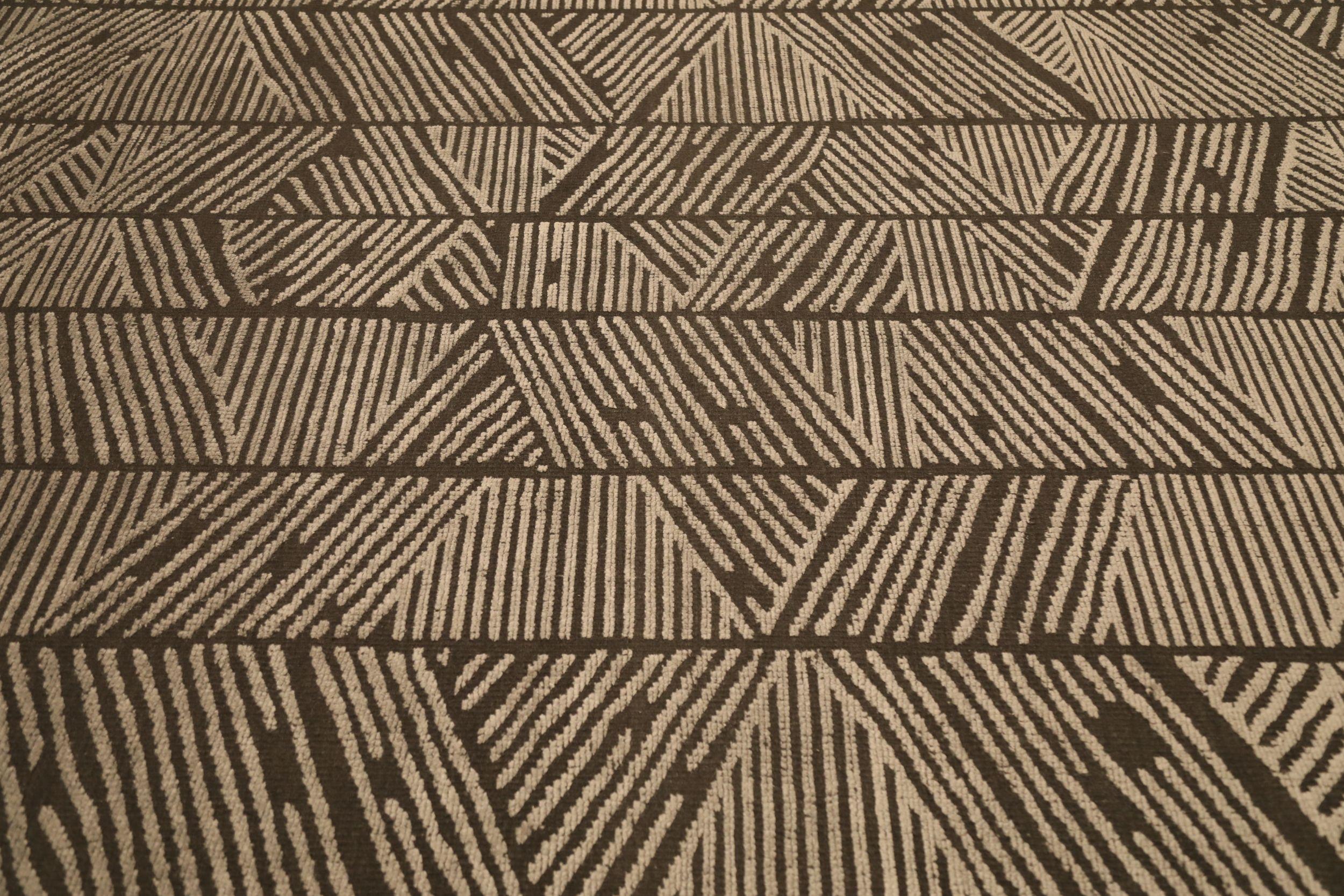 Moderne Rug & Kilim Inde - Laine Brown Design/One - 93809 en vente