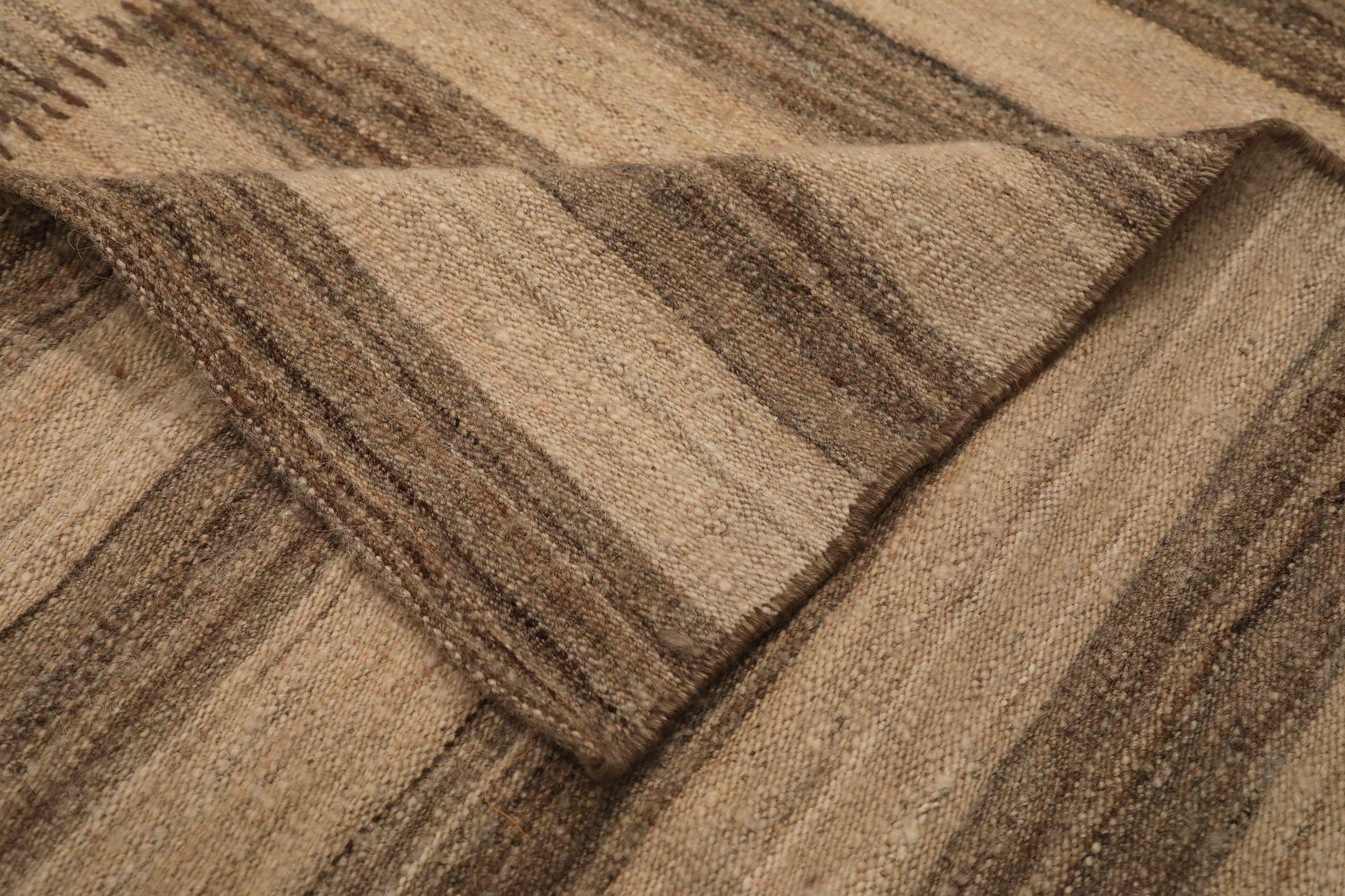 Hand-Knotted India Kilim Area Rugs - Wool Brown Ivory Design - 96642 For Sale