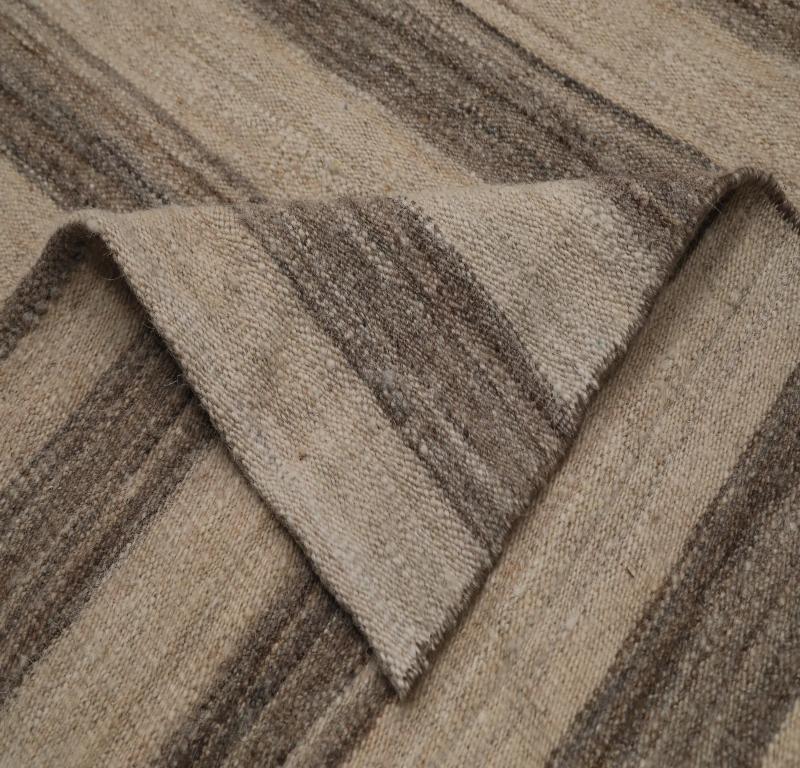 XX secolo India Kilim Runner Rug Circa 1990 - Lana Marrone Avorio Design - 99537 in vendita